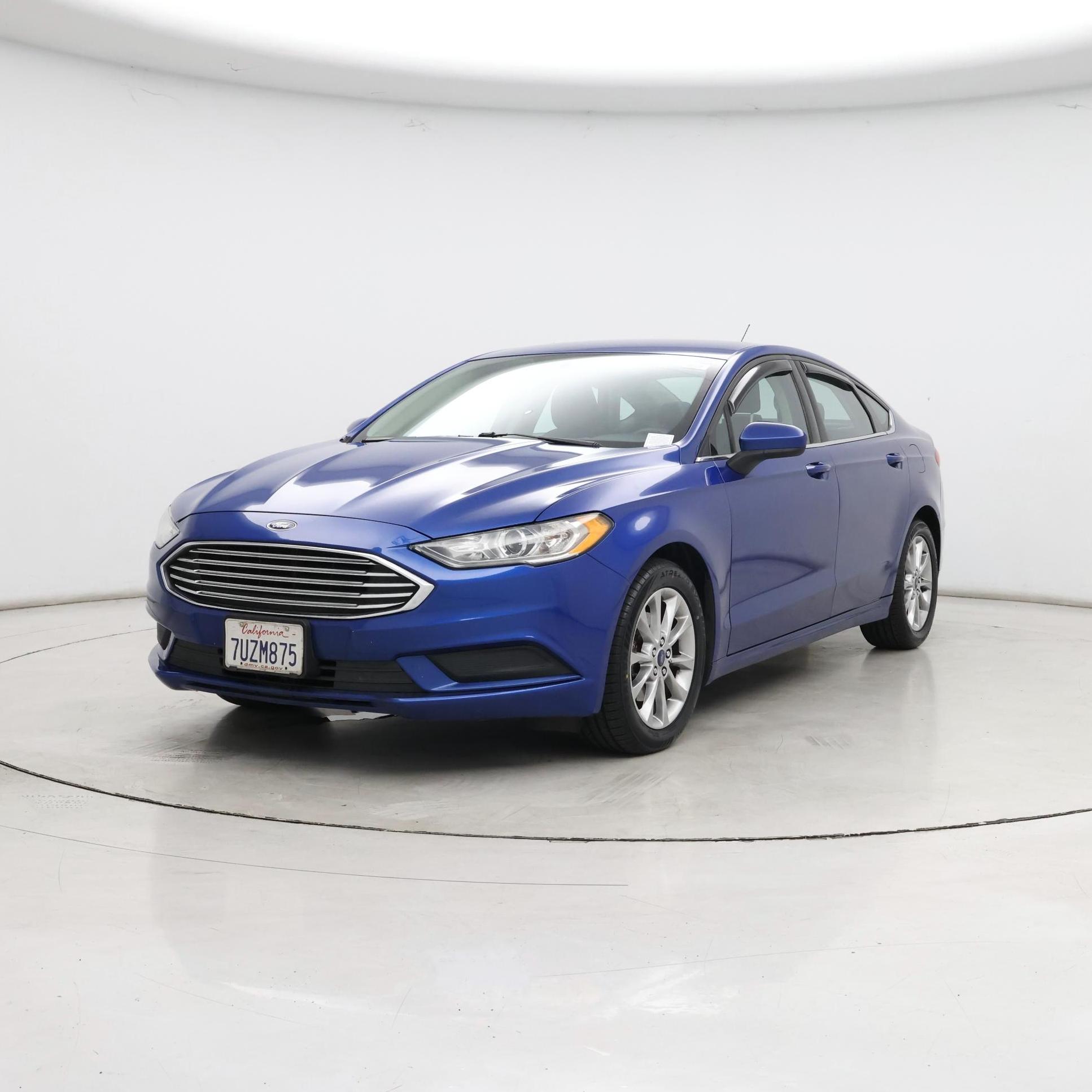 Thumbnail: 2017 Ford Fusion - 4