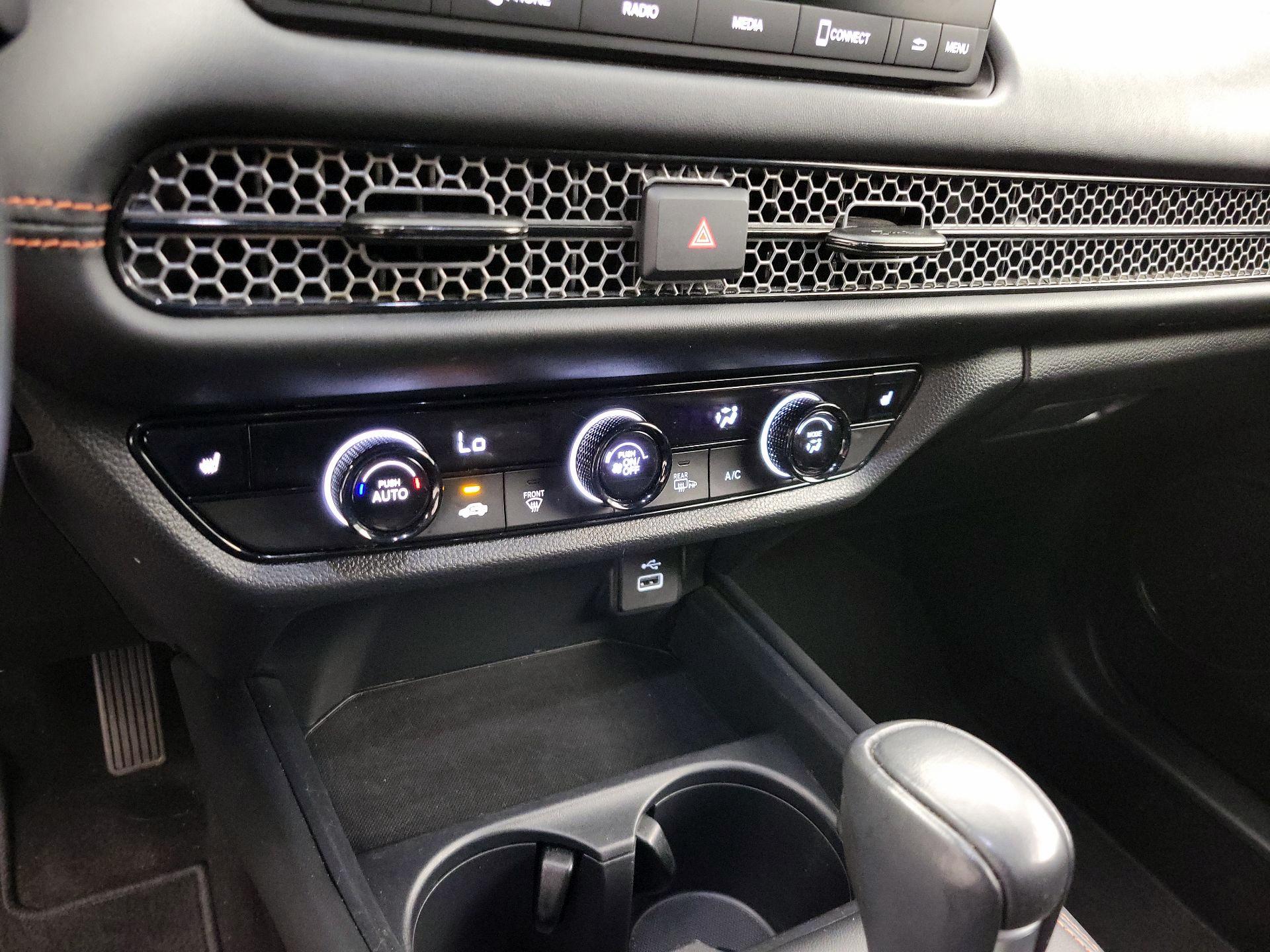 Thumbnail: 2024 Honda HR-V - 16