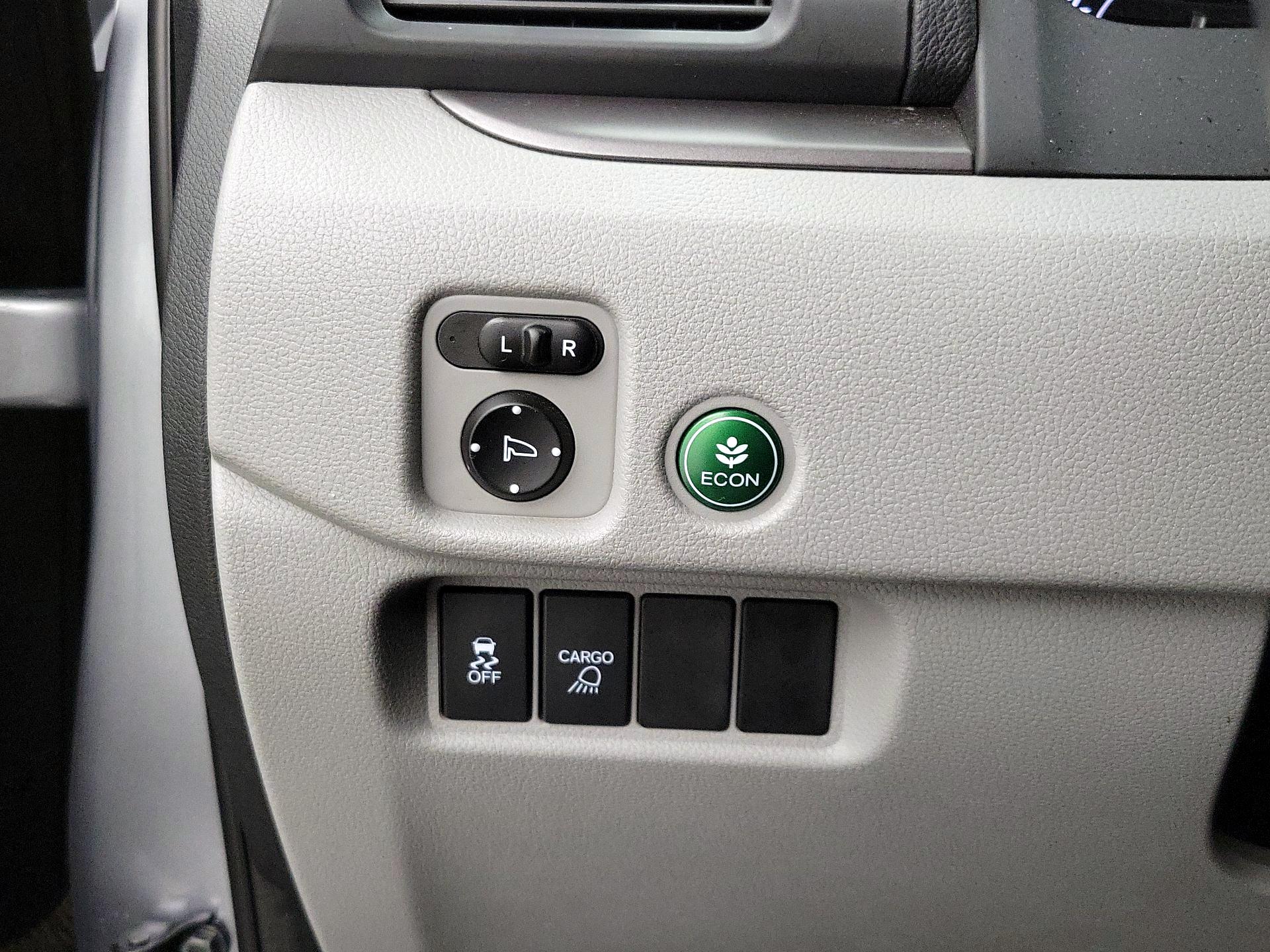 Thumbnail: 2017 Honda Ridgeline - 13