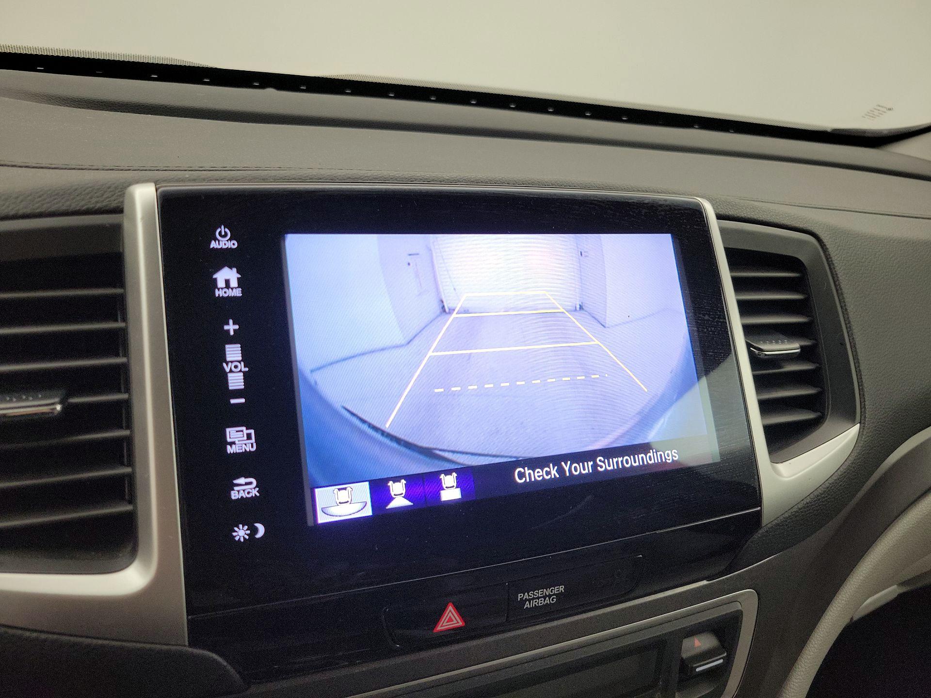 Thumbnail: 2017 Honda Ridgeline - 15