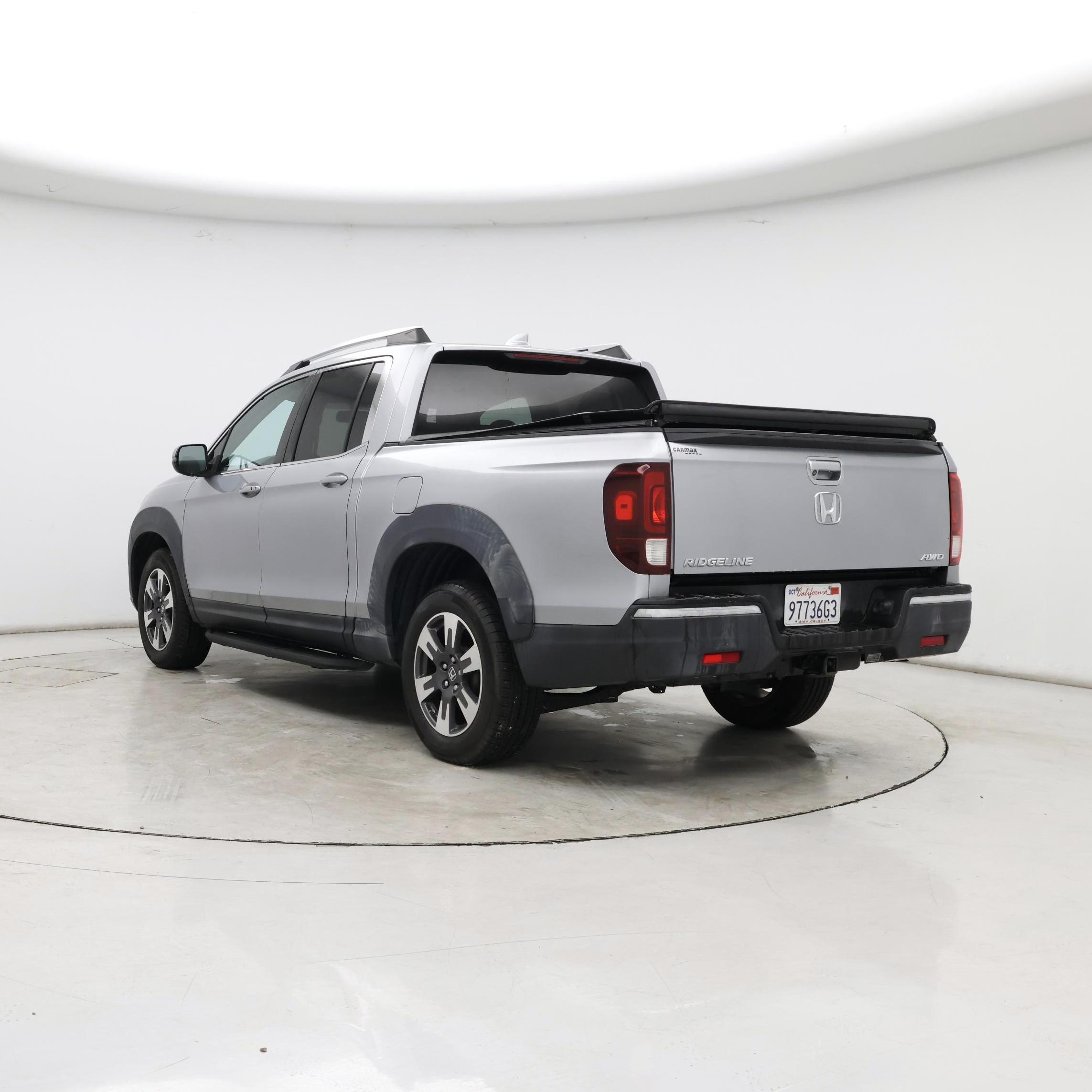 Thumbnail: 2017 Honda Ridgeline - 2