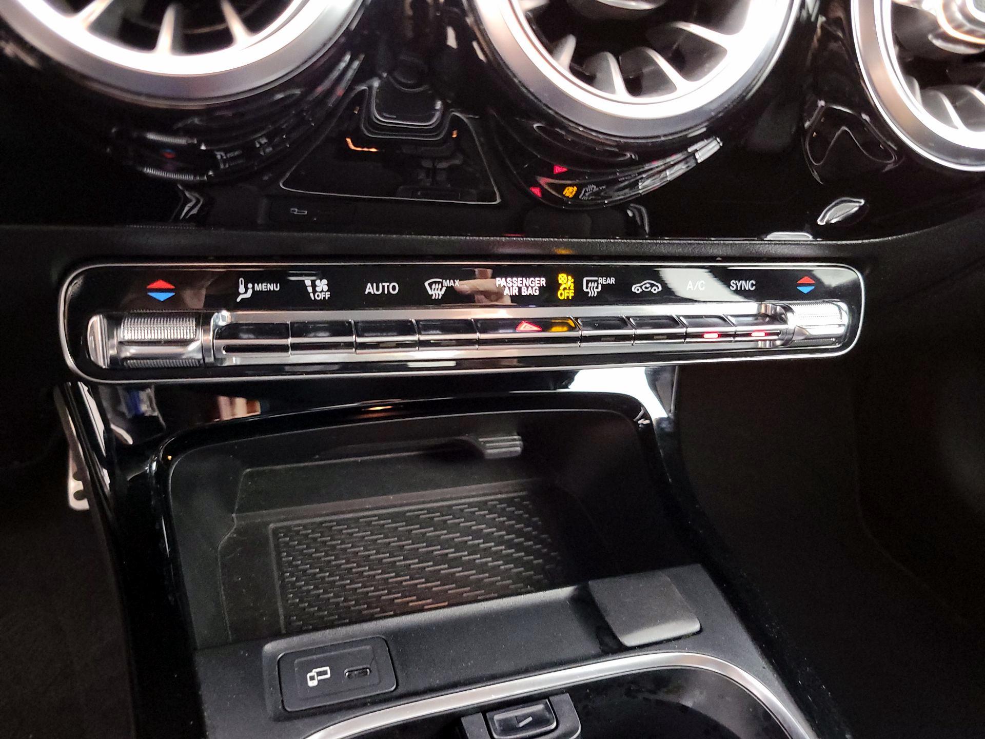 Thumbnail: 2020 Mercedes-Benz CLA - 16