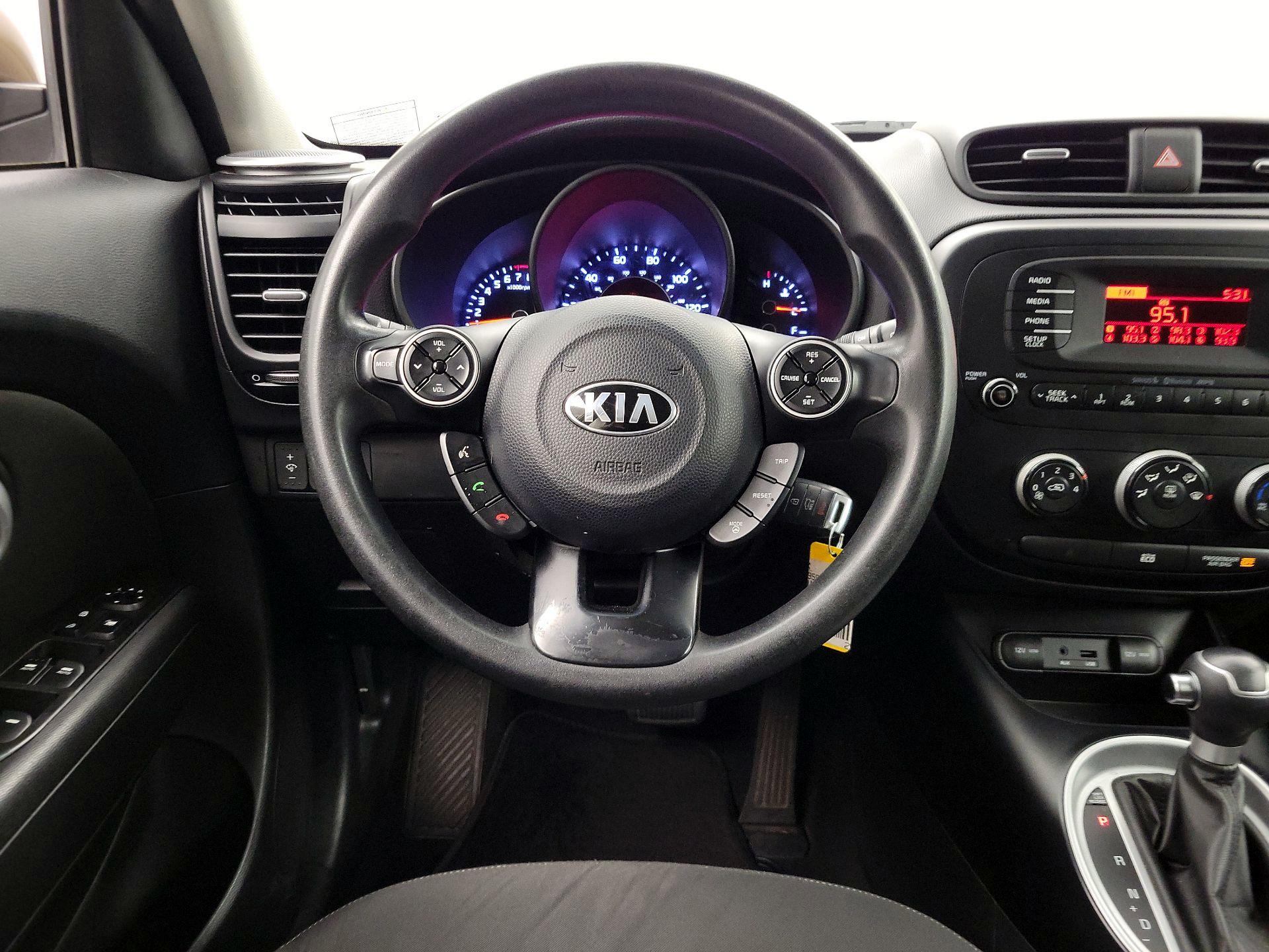 Thumbnail: 2014 Kia Soul - 10