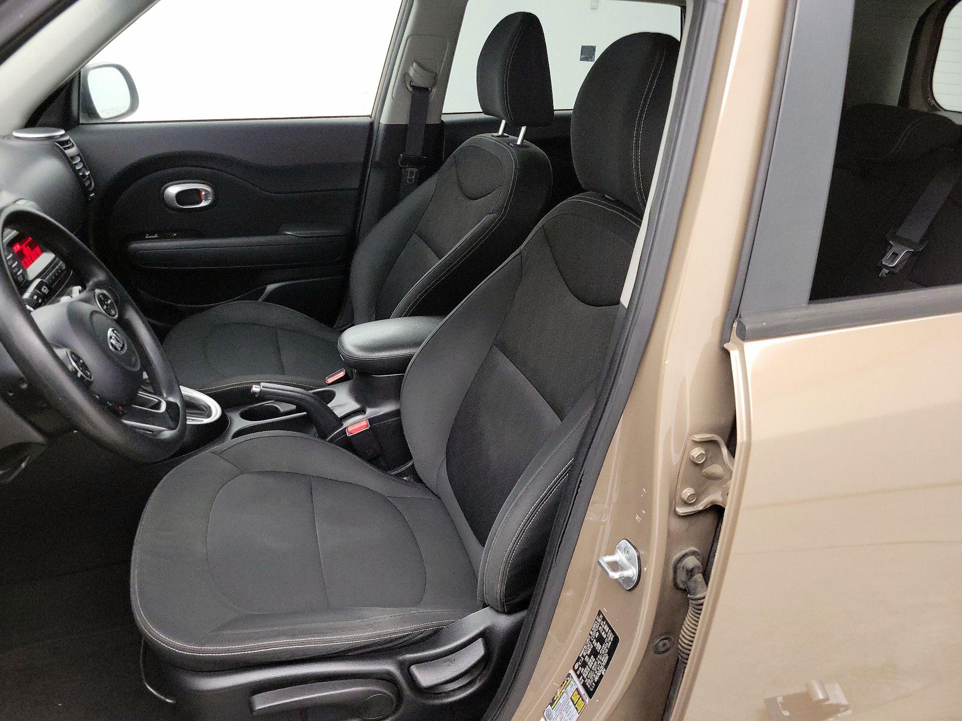 Thumbnail: 2014 Kia Soul - 11