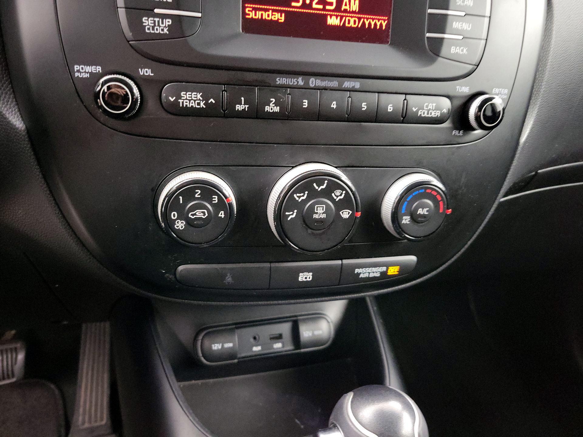 Thumbnail: 2014 Kia Soul - 15