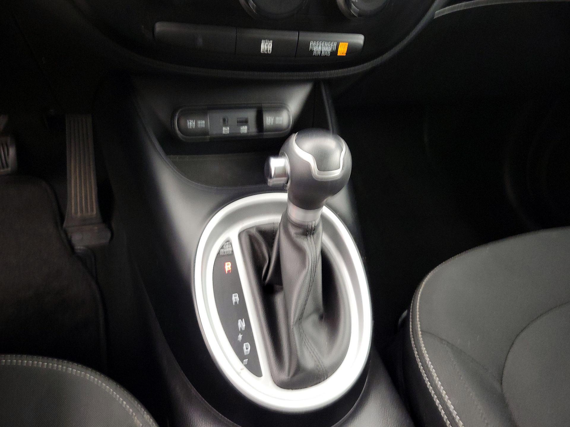 Thumbnail: 2014 Kia Soul - 16