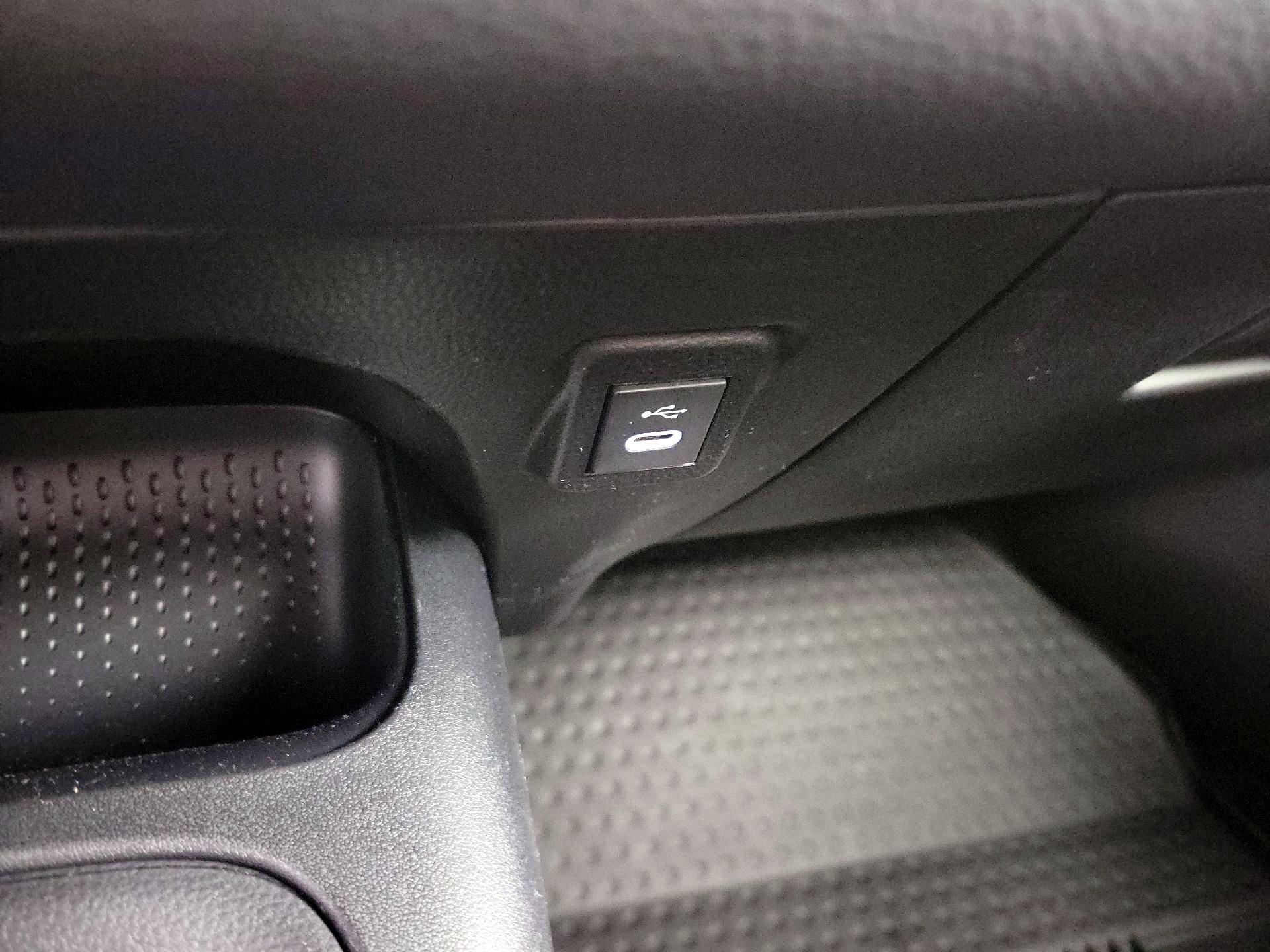 Thumbnail: 2026 Toyota Corolla - 18