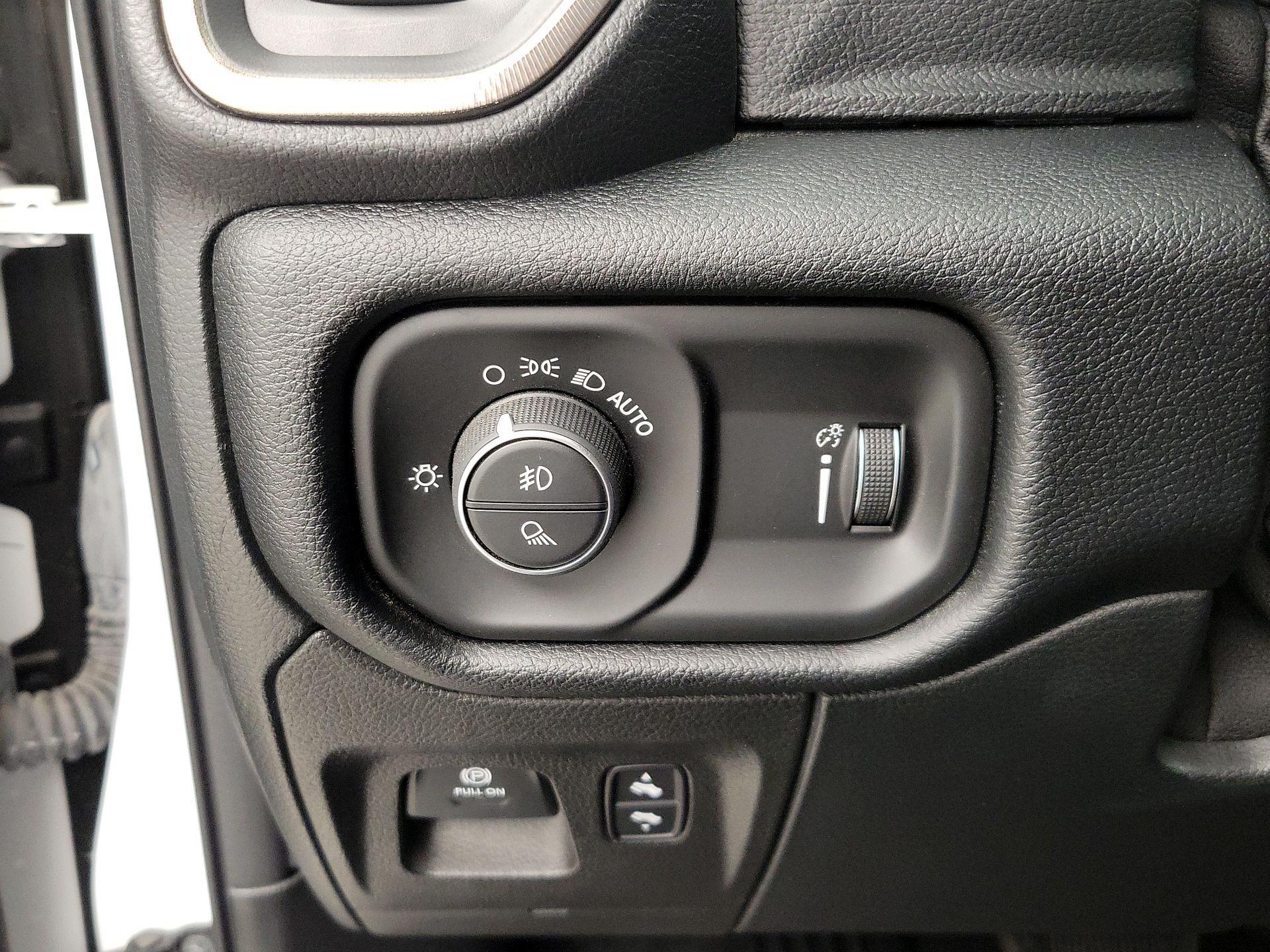 Thumbnail: 2022 RAM 1500 - 13