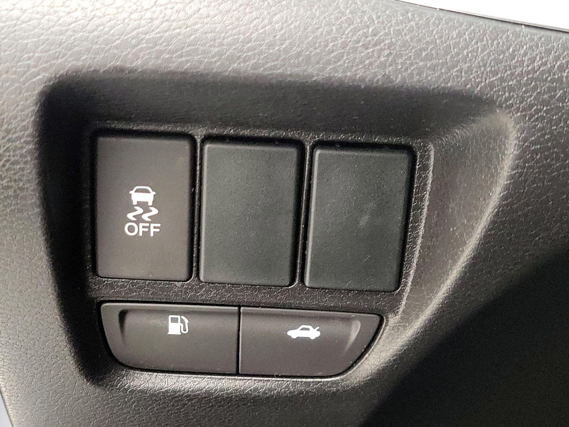 Thumbnail: 2015 Acura TLX - 13