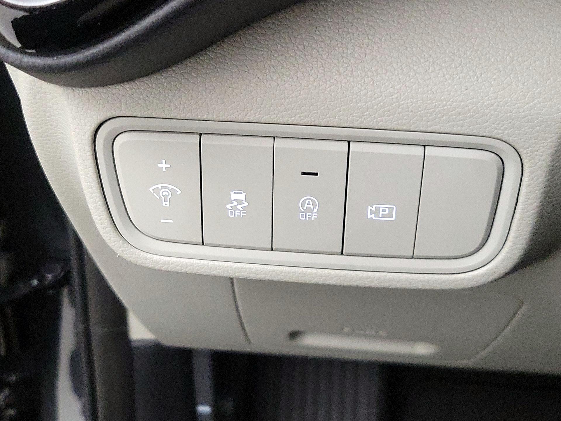 Thumbnail: 2023 Kia Soul - 13