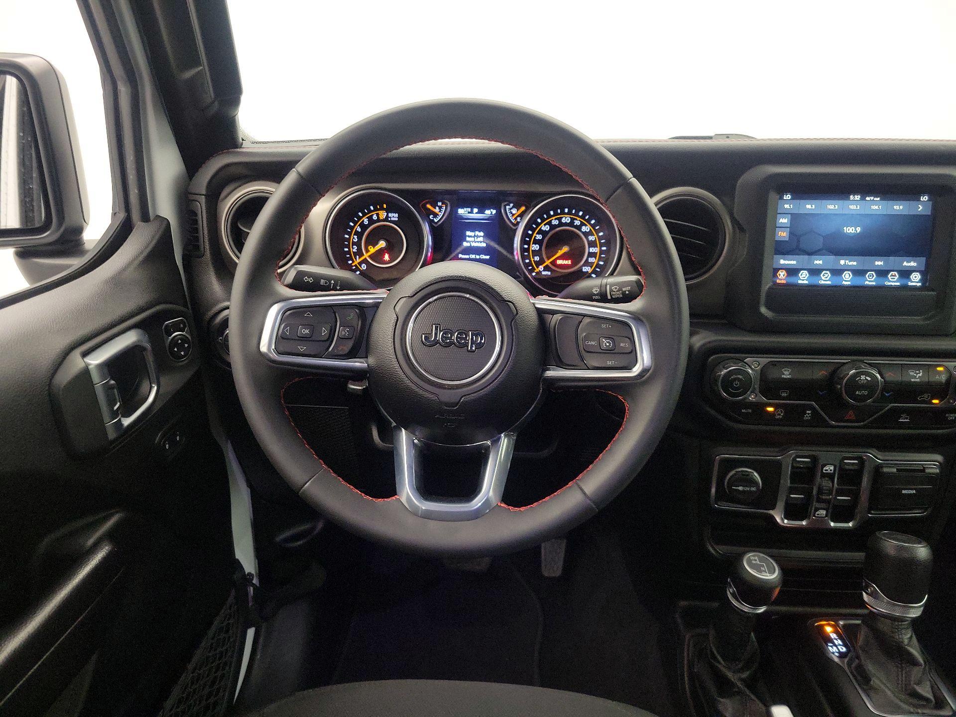 Thumbnail: 2020 Jeep Gladiator - 10