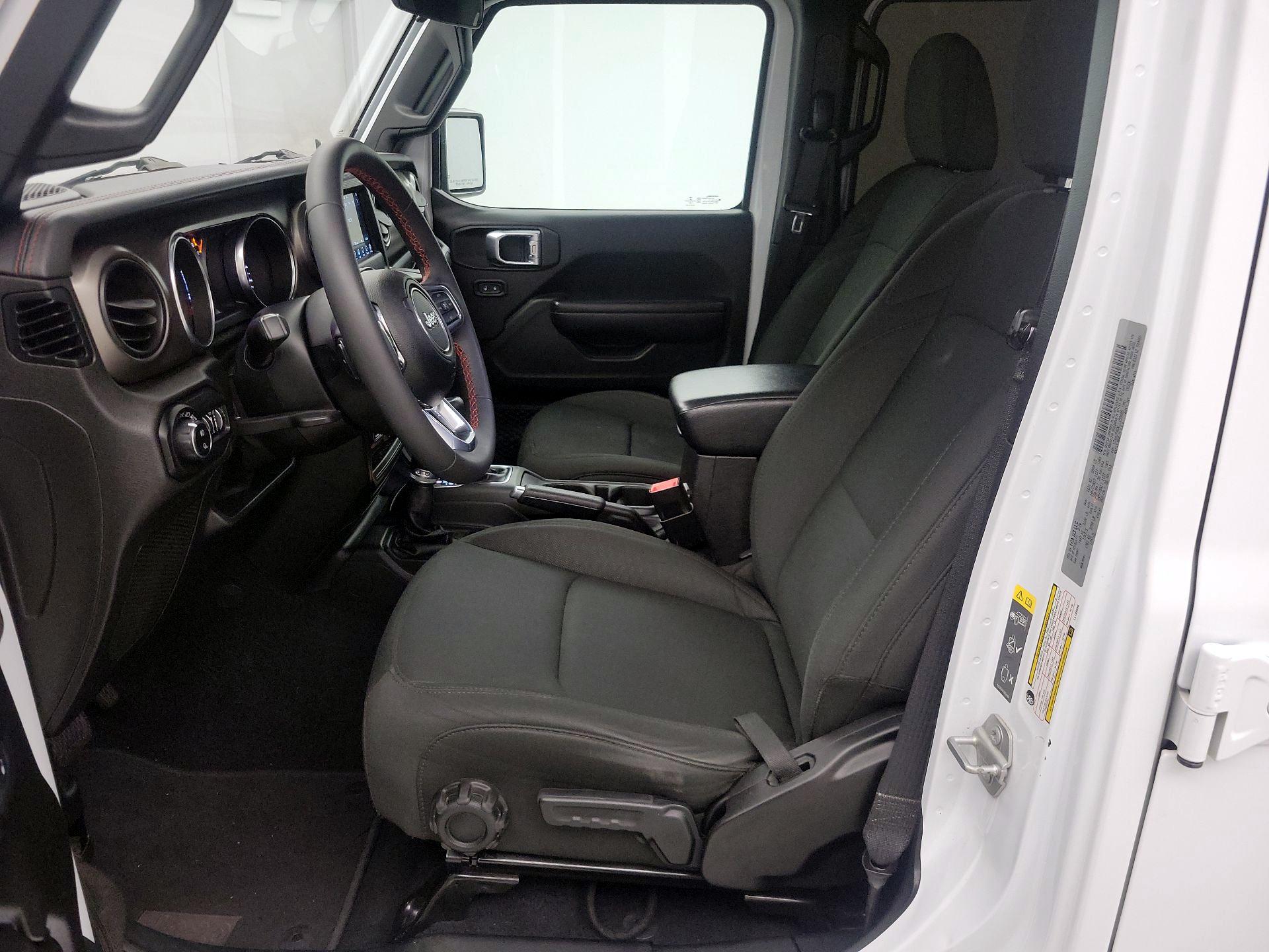 Thumbnail: 2020 Jeep Gladiator - 11