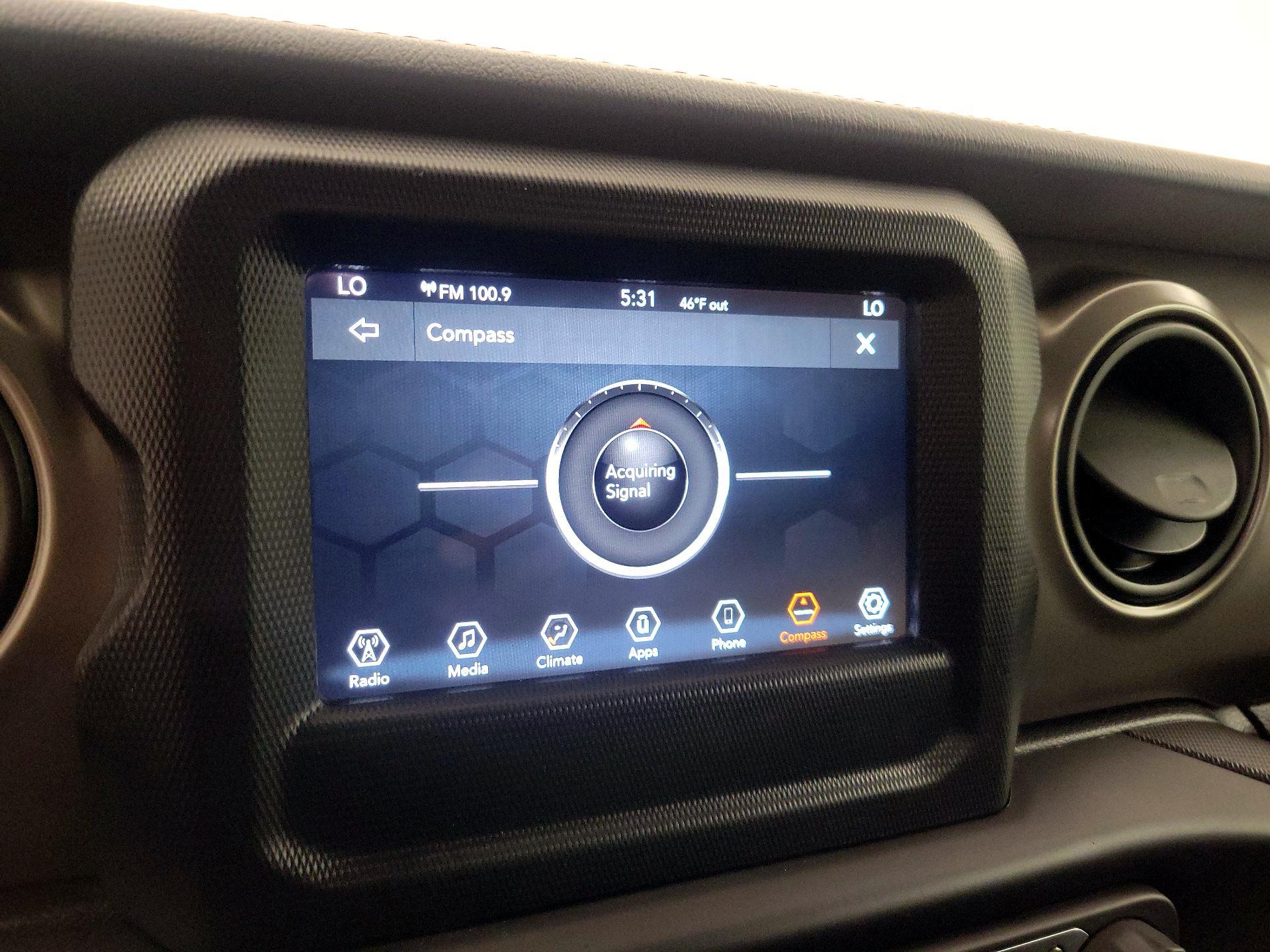 Thumbnail: 2020 Jeep Gladiator - 14