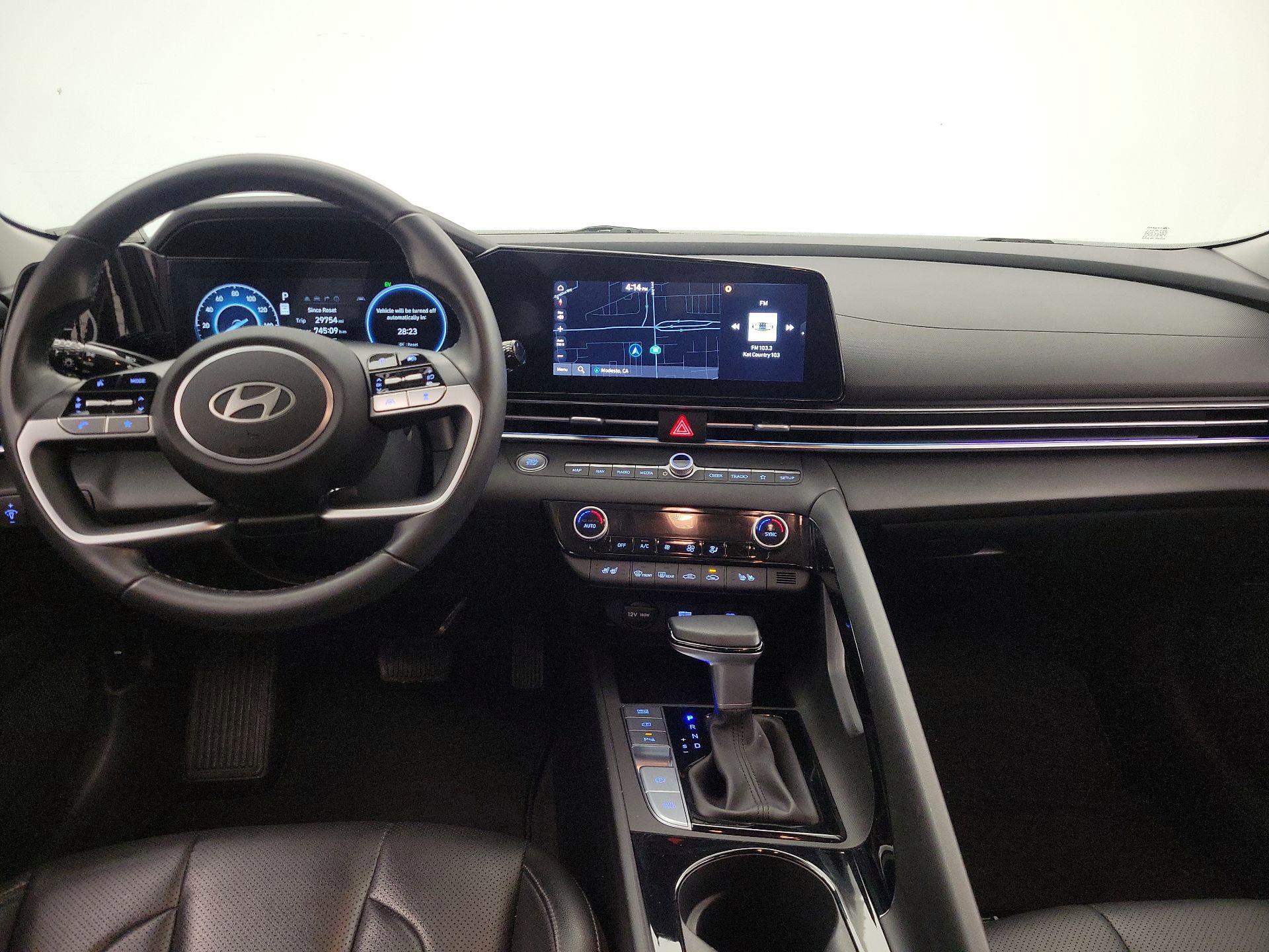 Thumbnail: 2024 Hyundai Elantra - 9