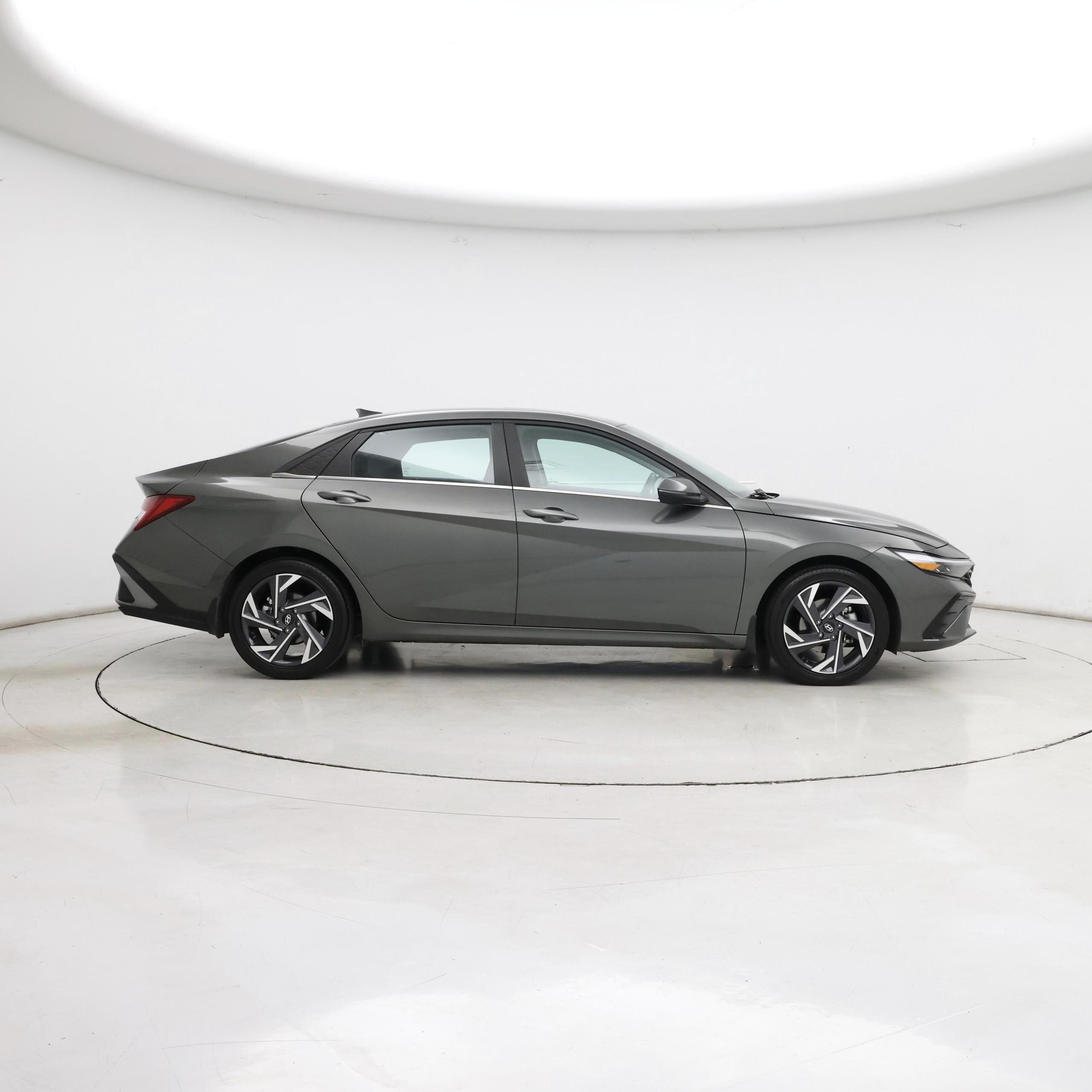 Thumbnail: 2024 Hyundai Elantra - 7