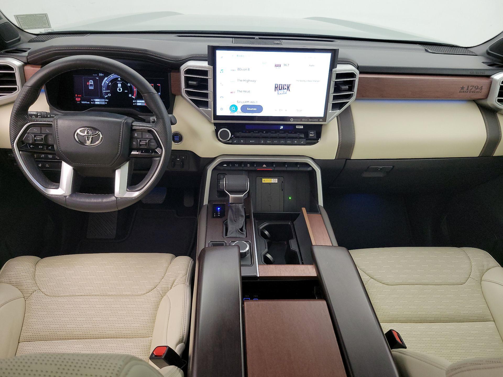 Thumbnail: 2024 Toyota Tundra - 9