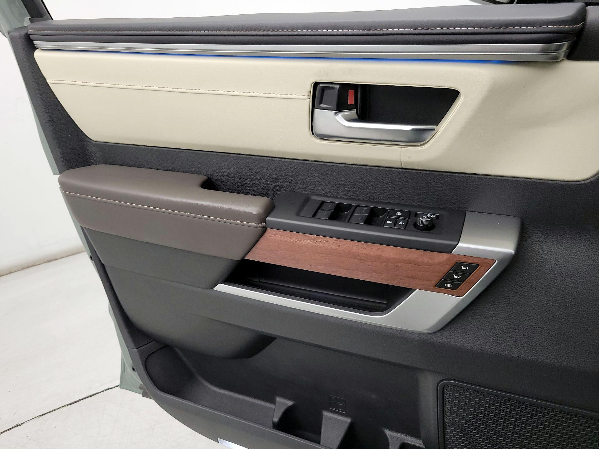 Thumbnail: 2024 Toyota Tundra - 12