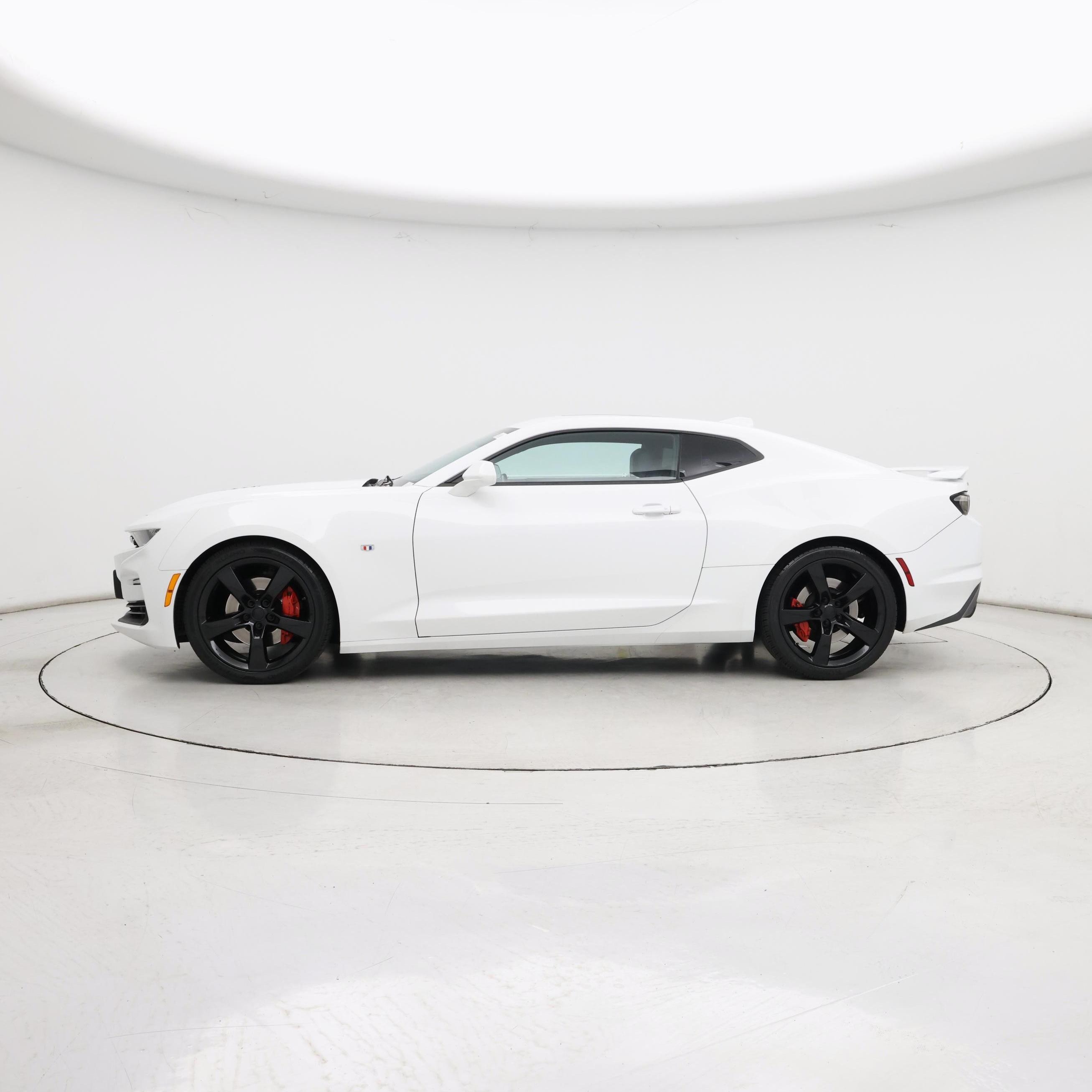 Thumbnail: 2021 Chevrolet Camaro - 3