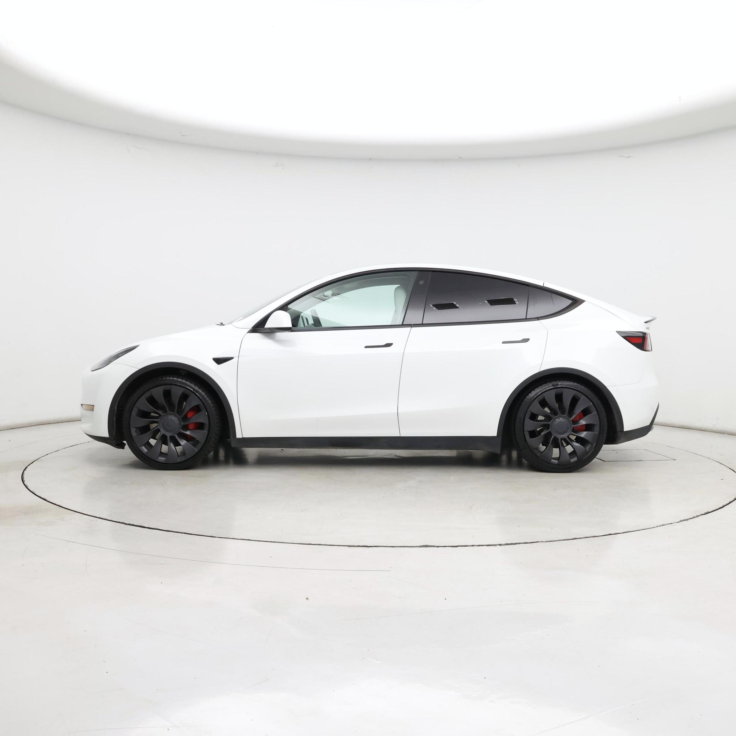 Thumbnail: 2023 Tesla Model Y - 3