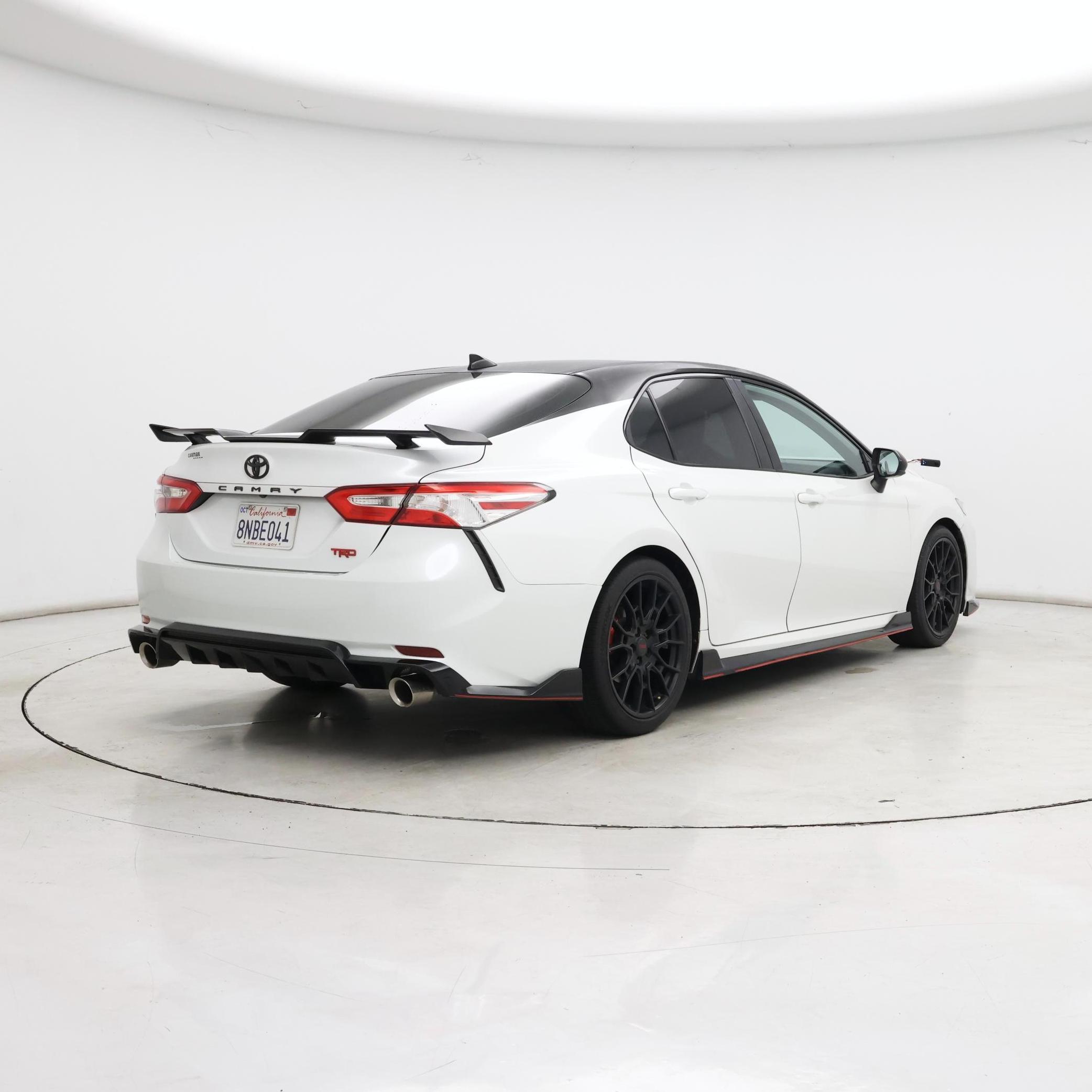 Thumbnail: 2020 Toyota Camry - 8