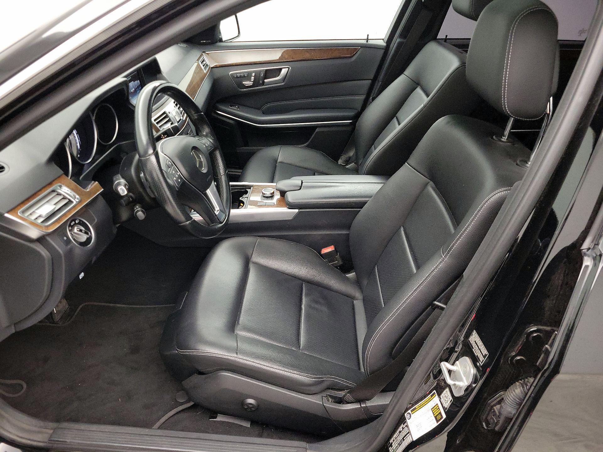 Thumbnail: 2016 Mercedes-Benz E-Class - 11