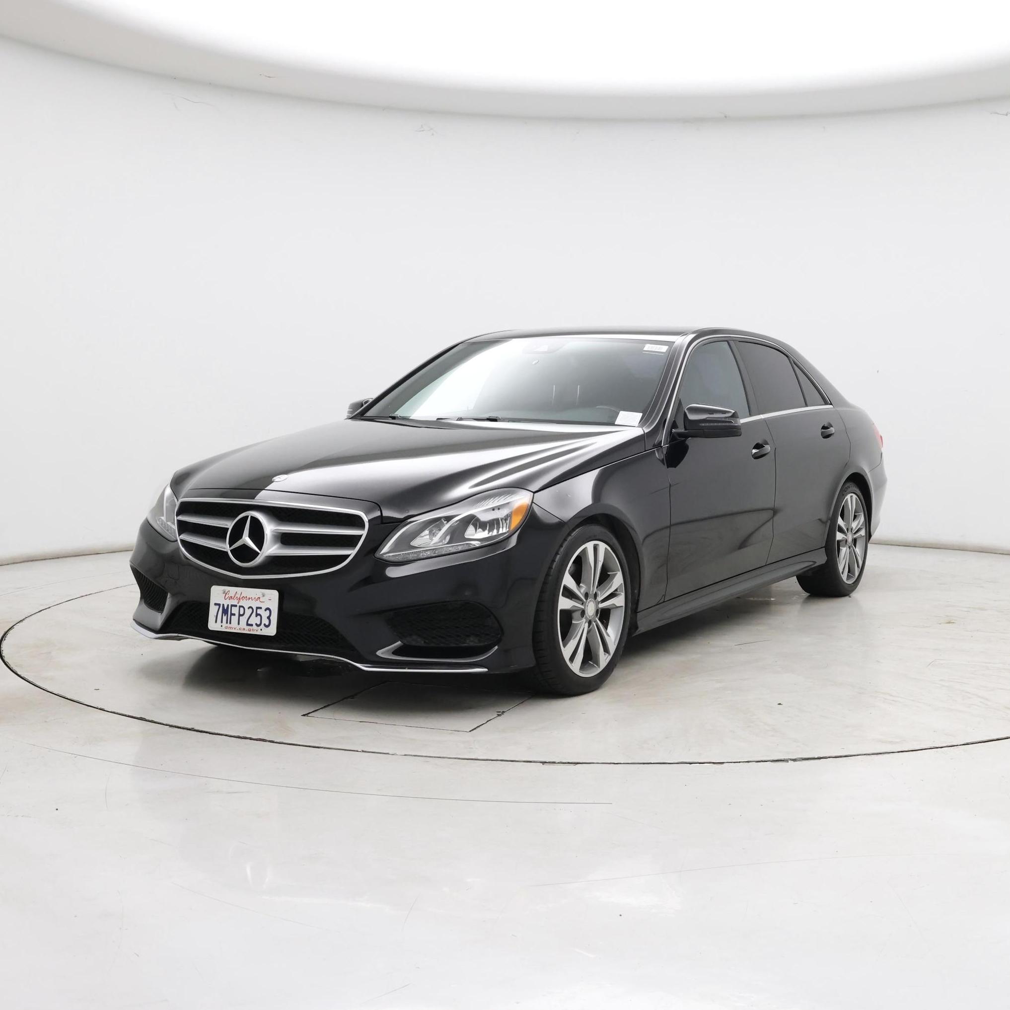 Thumbnail: 2016 Mercedes-Benz E-Class - 4