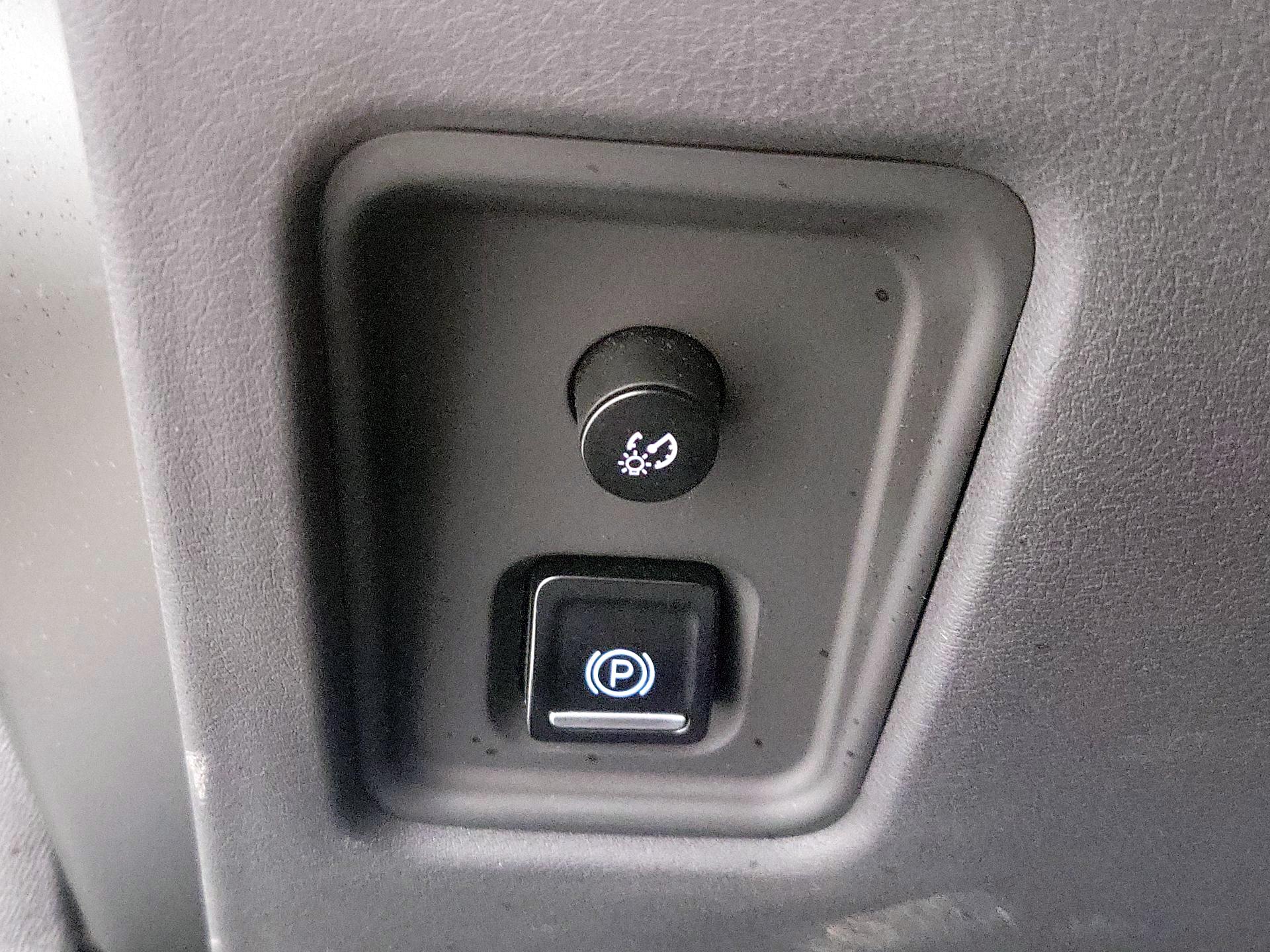 Thumbnail: 2024 Chevrolet Corvette - 13