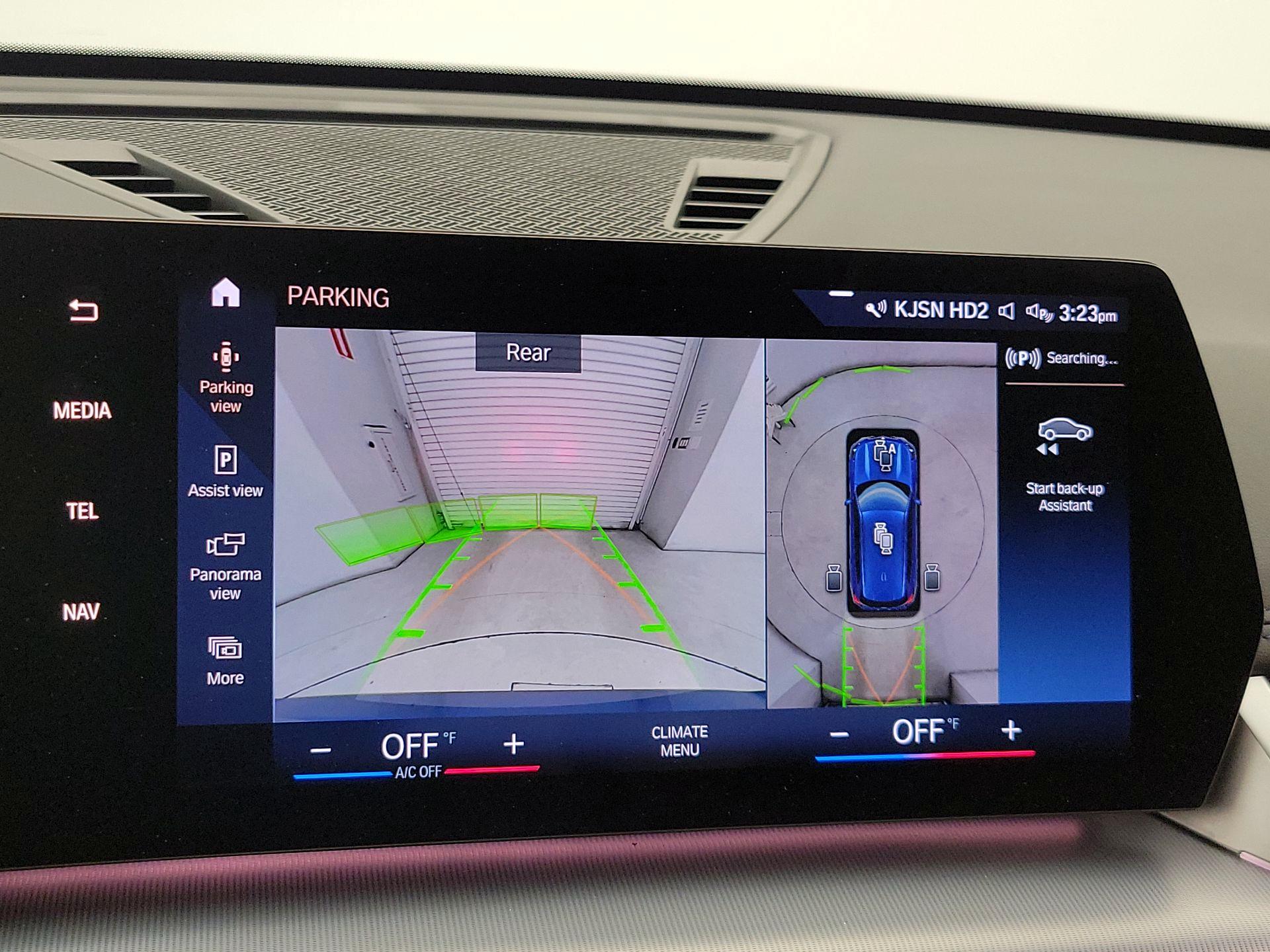 Thumbnail: 2023 BMW X1 - 15