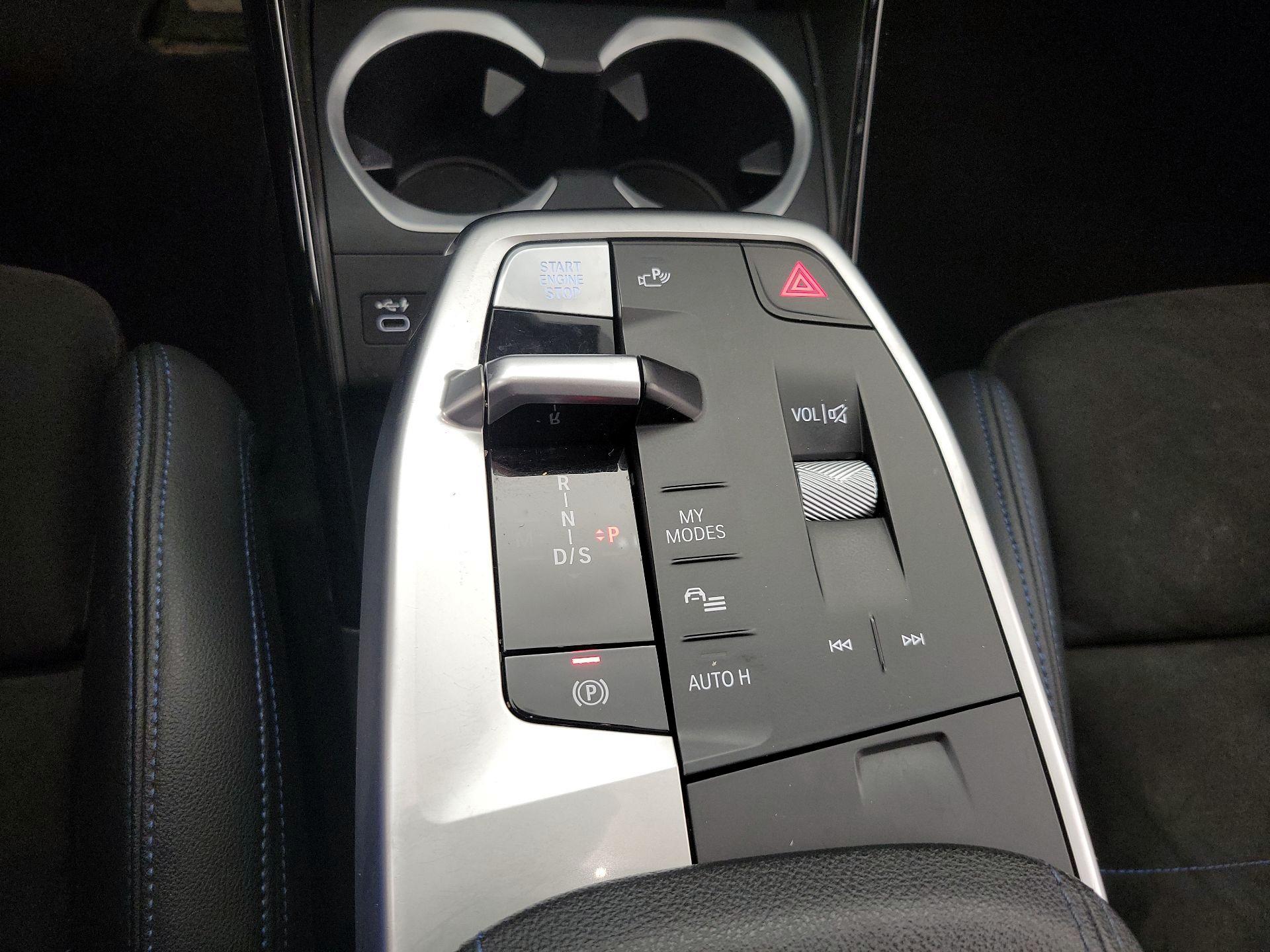 Thumbnail: 2023 BMW X1 - 18