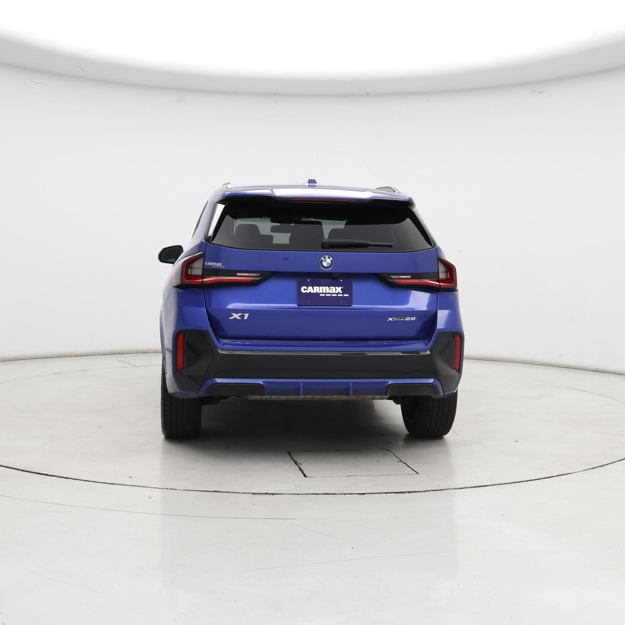 Thumbnail: 2023 BMW X1 - 6