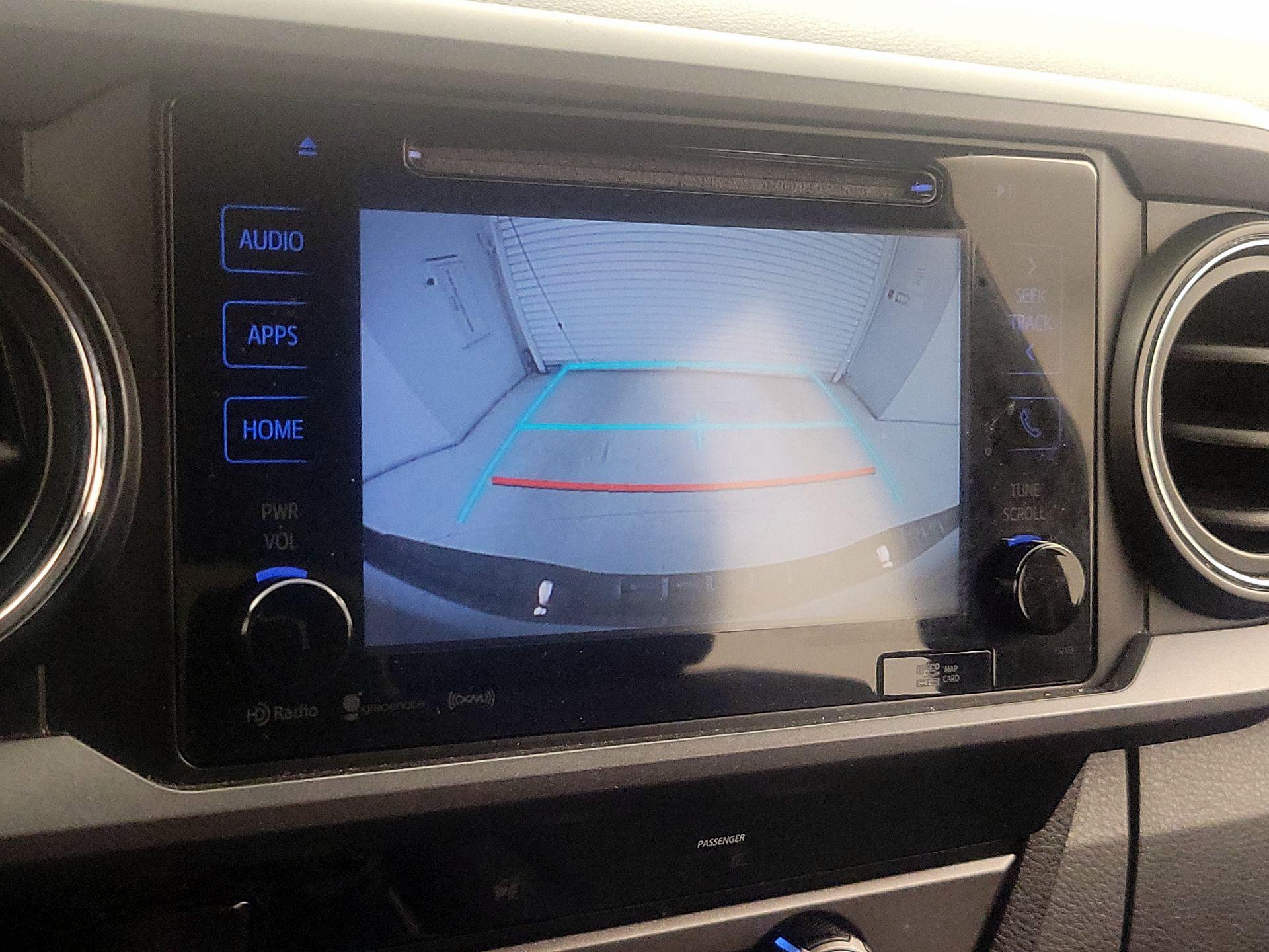 Thumbnail: 2017 Toyota Tacoma - 14