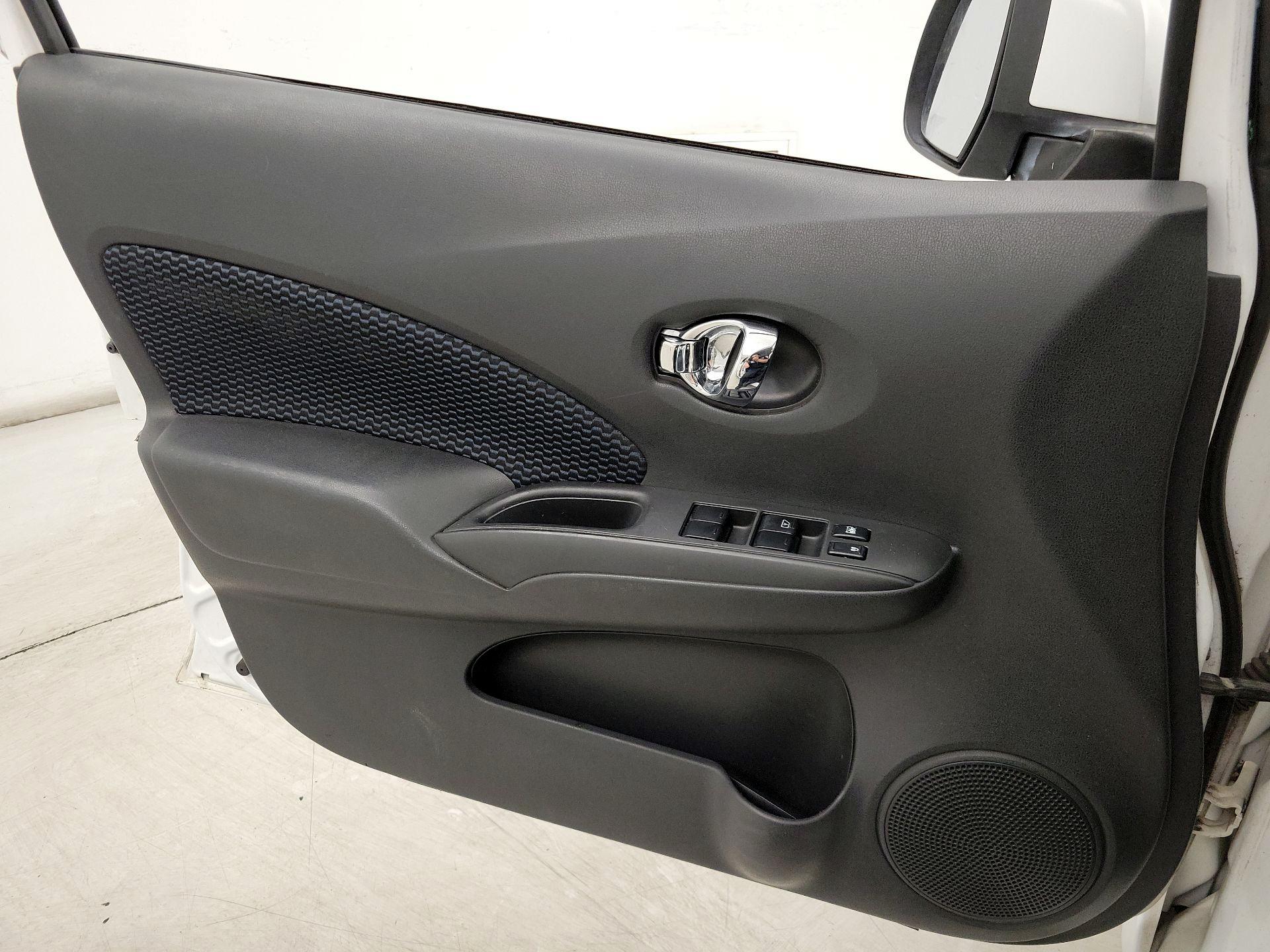 Thumbnail: 2014 Nissan Versa Note - 12