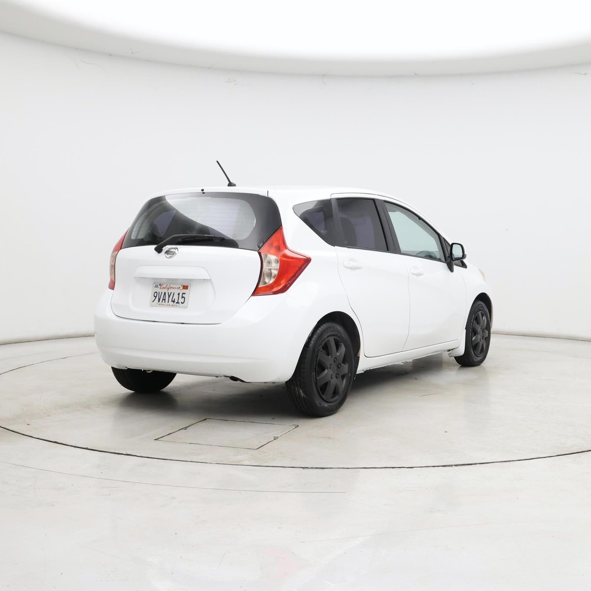 Thumbnail: 2014 Nissan Versa Note - 8