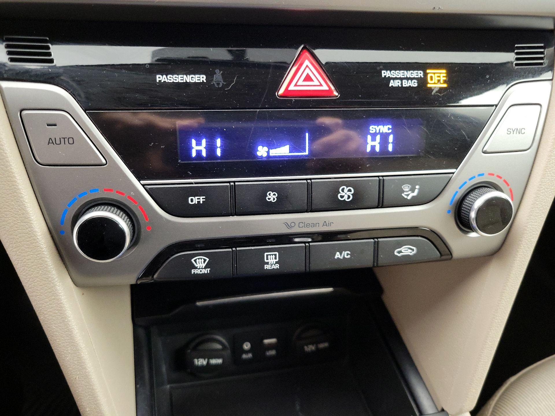 Thumbnail: 2017 Hyundai Elantra - 16