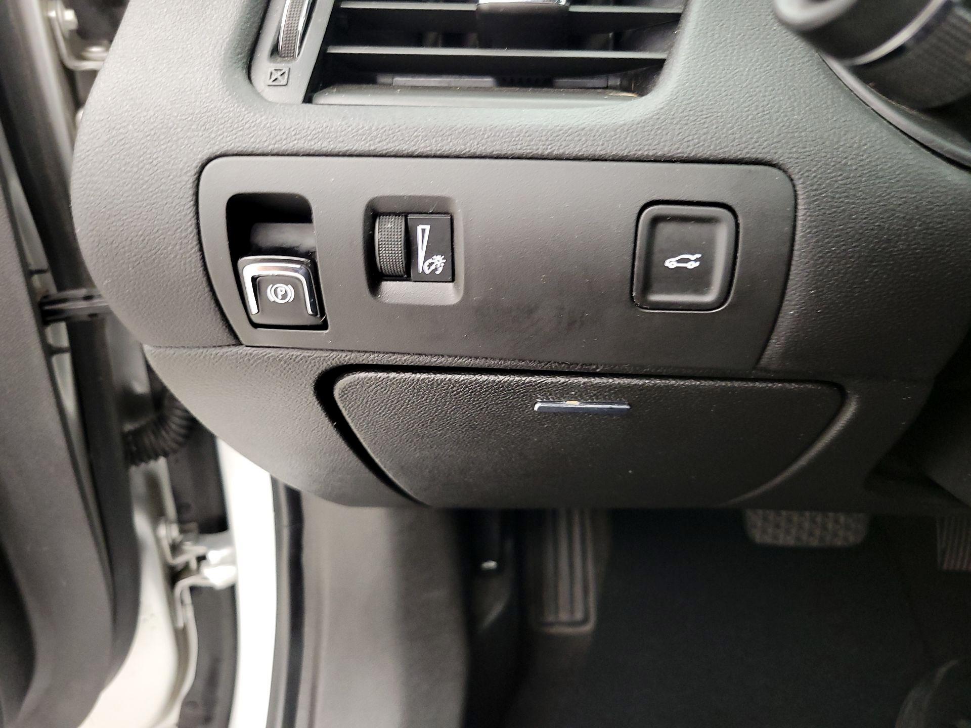 Thumbnail: 2019 Chevrolet Impala - 13