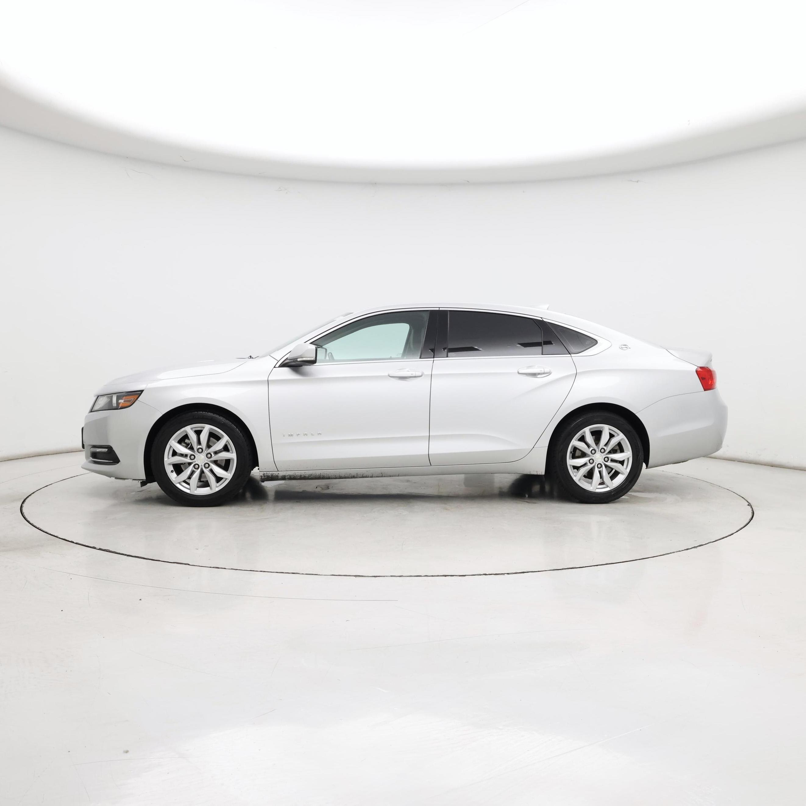 Thumbnail: 2019 Chevrolet Impala - 3