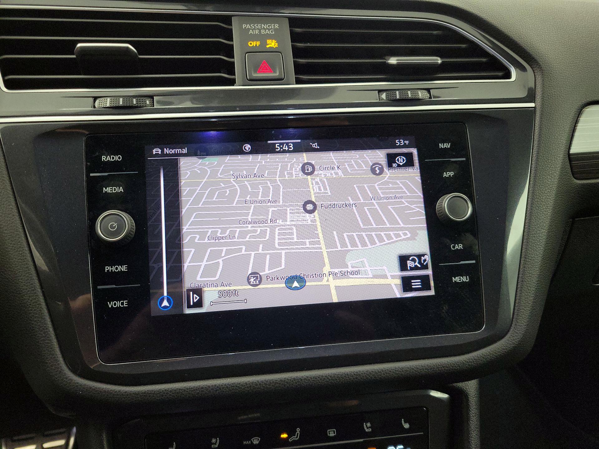 Thumbnail: 2022 Volkswagen Tiguan - 14