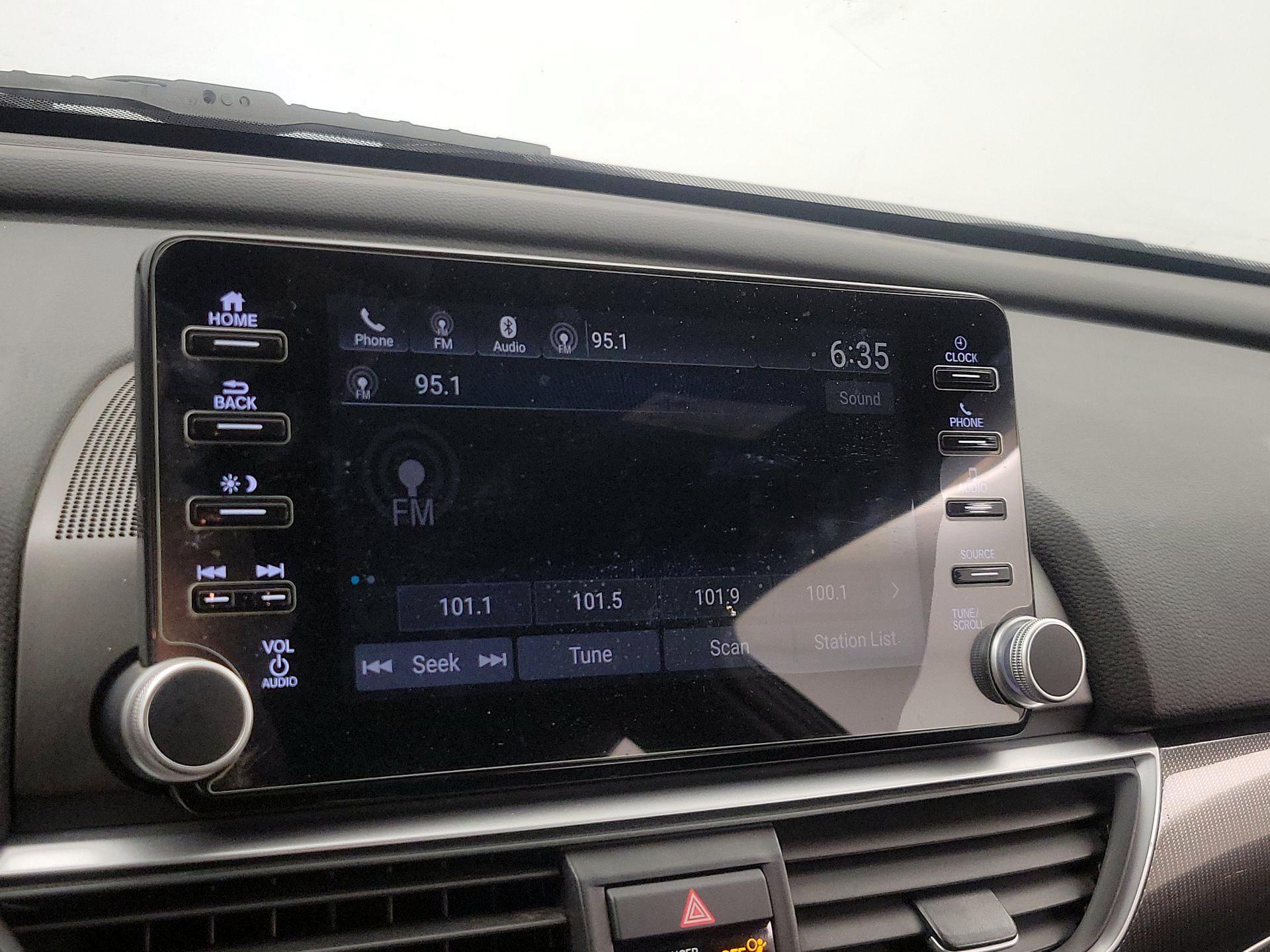 Thumbnail: 2018 Honda Accord - 15