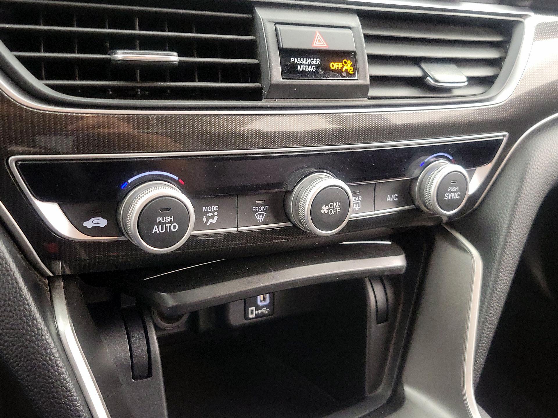 Thumbnail: 2018 Honda Accord - 16