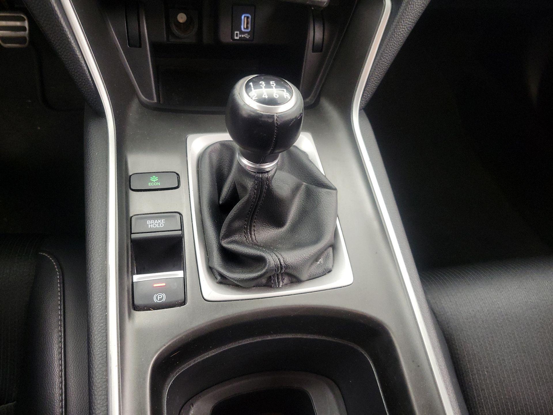 Thumbnail: 2018 Honda Accord - 17