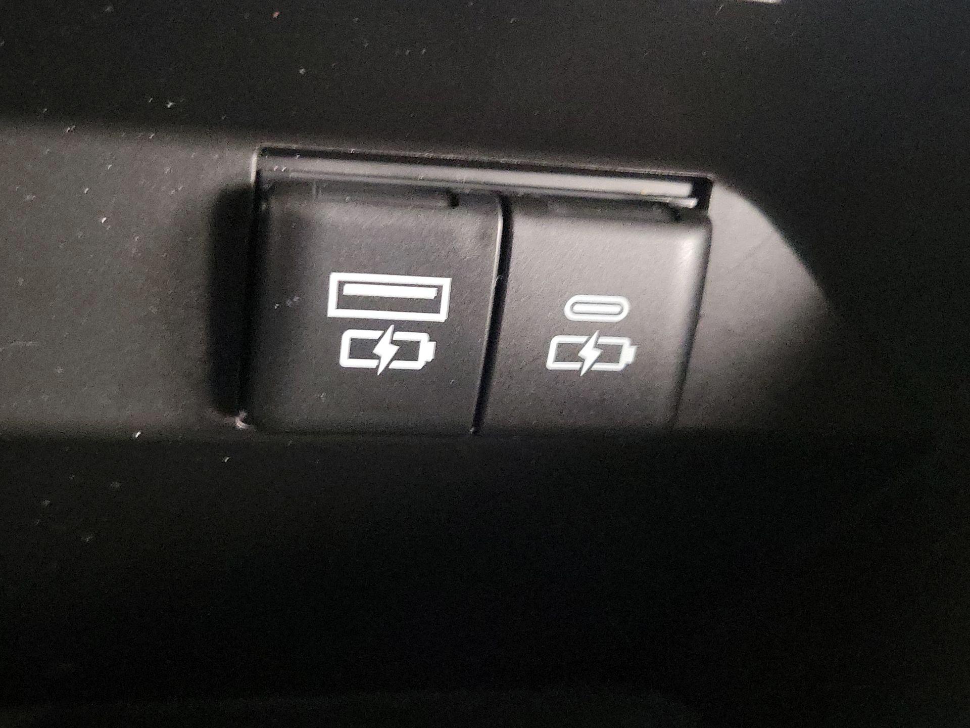 Thumbnail: 2024 Toyota Camry - 18