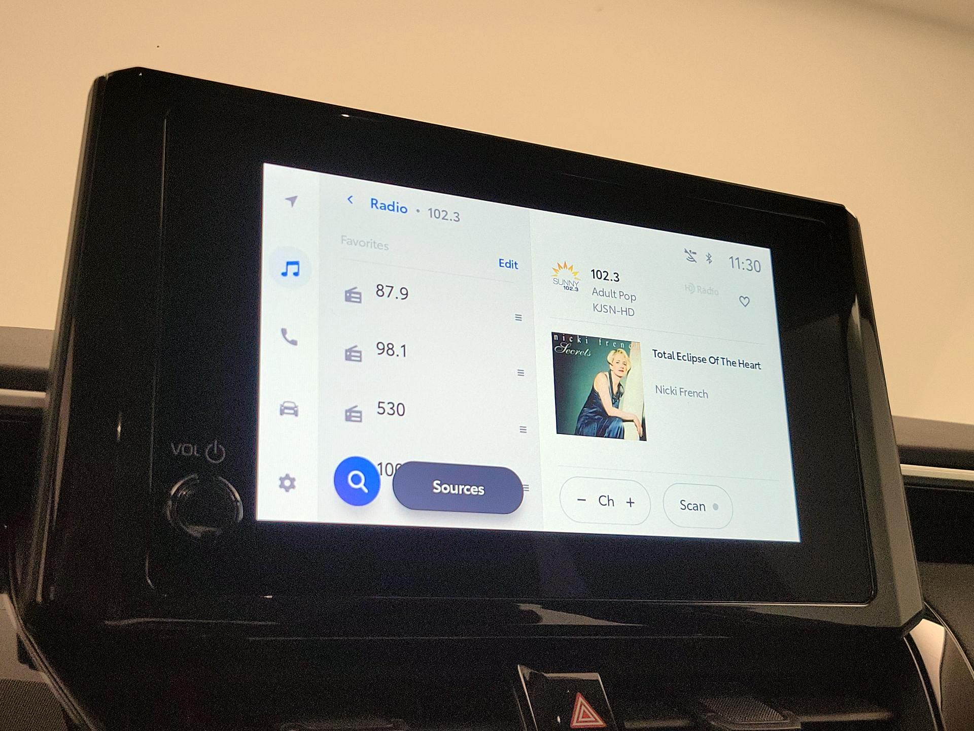 Thumbnail: 2025 Toyota Corolla - 15