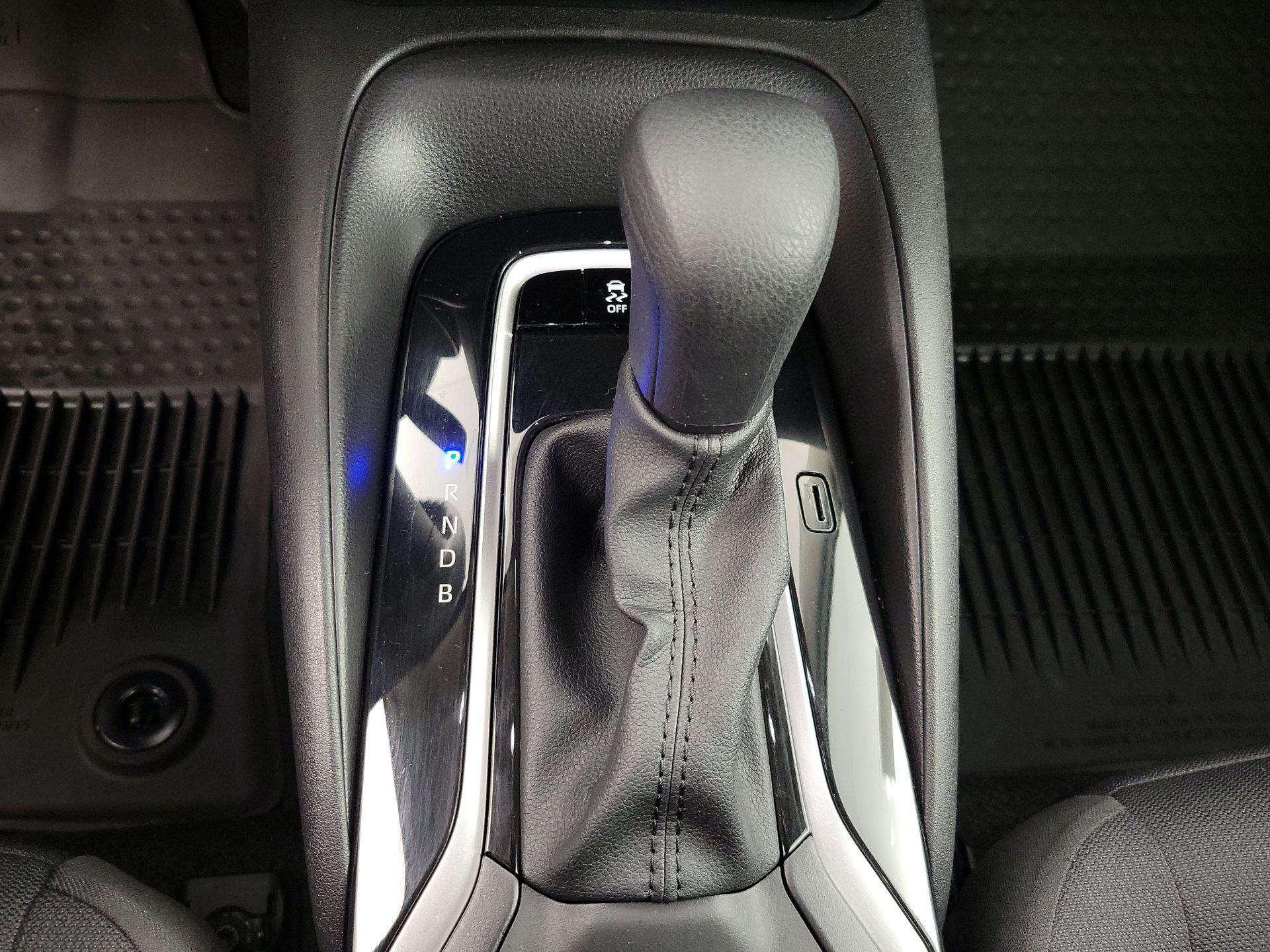 Thumbnail: 2025 Toyota Corolla - 17