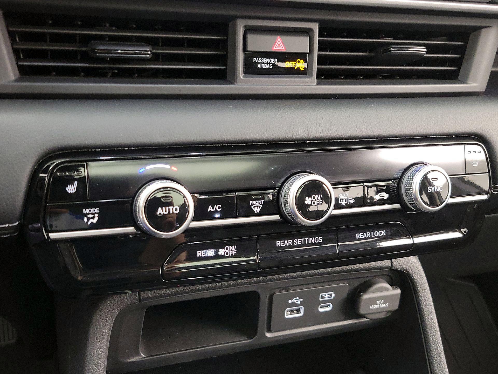 Thumbnail: 2025 Honda Pilot - 17