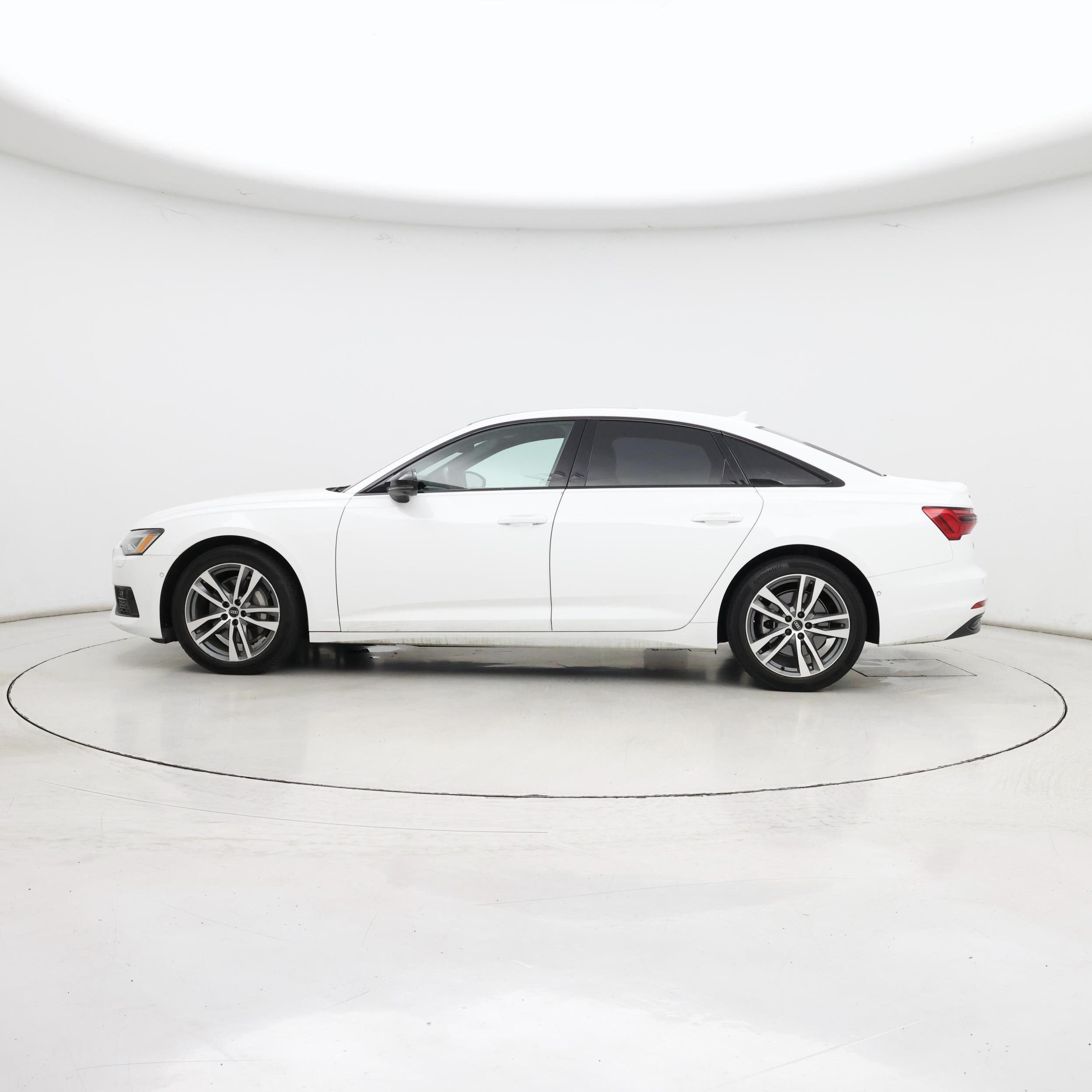 Thumbnail: 2021 Audi A6 - 3