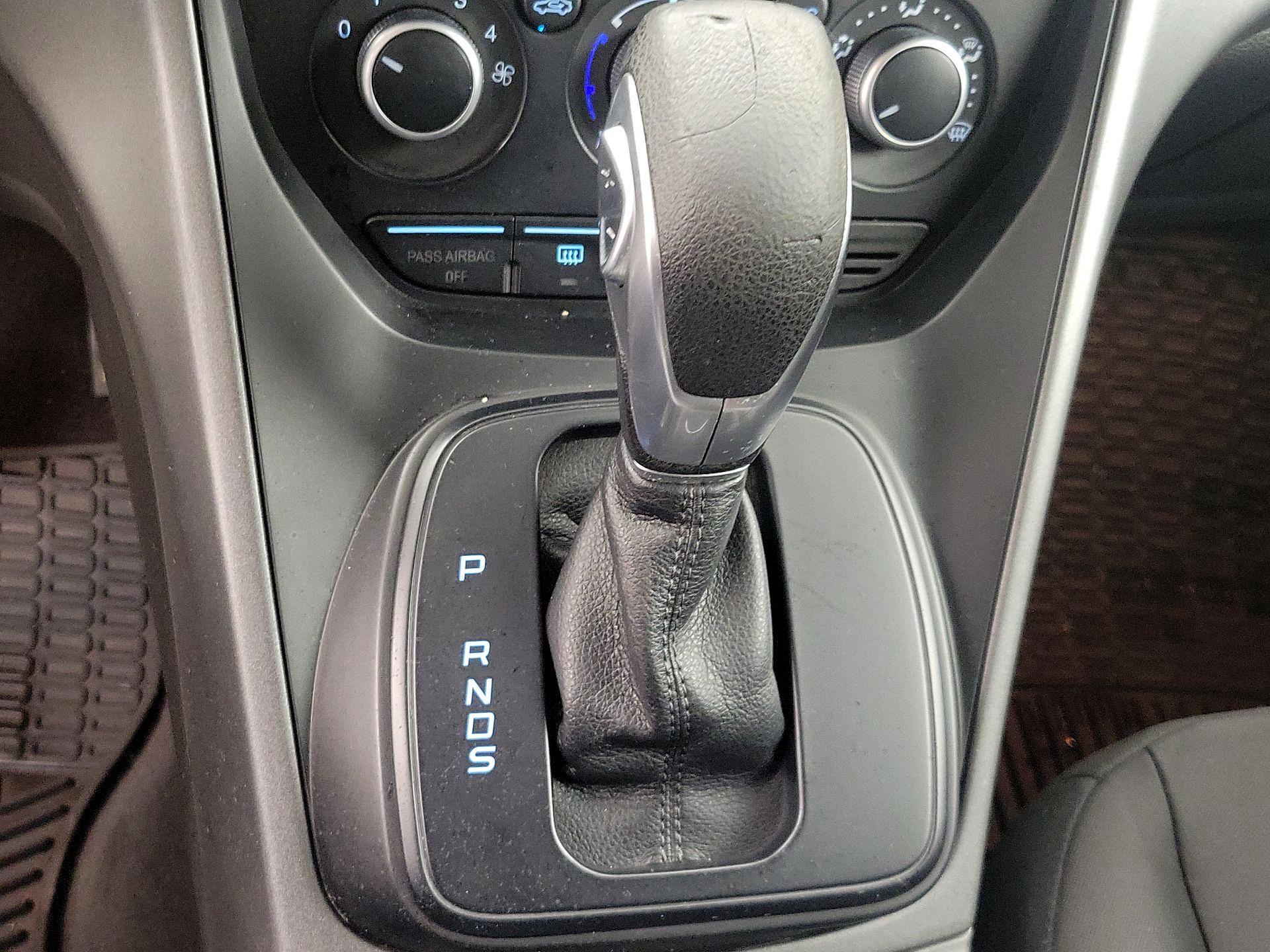 Thumbnail: 2014 Ford Escape - 17