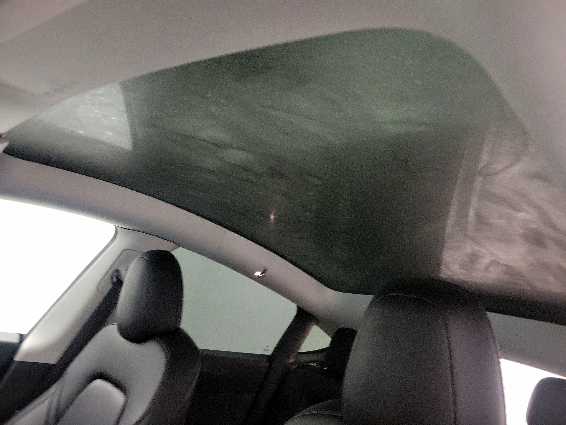 Thumbnail: 2022 Tesla Model Y - 18