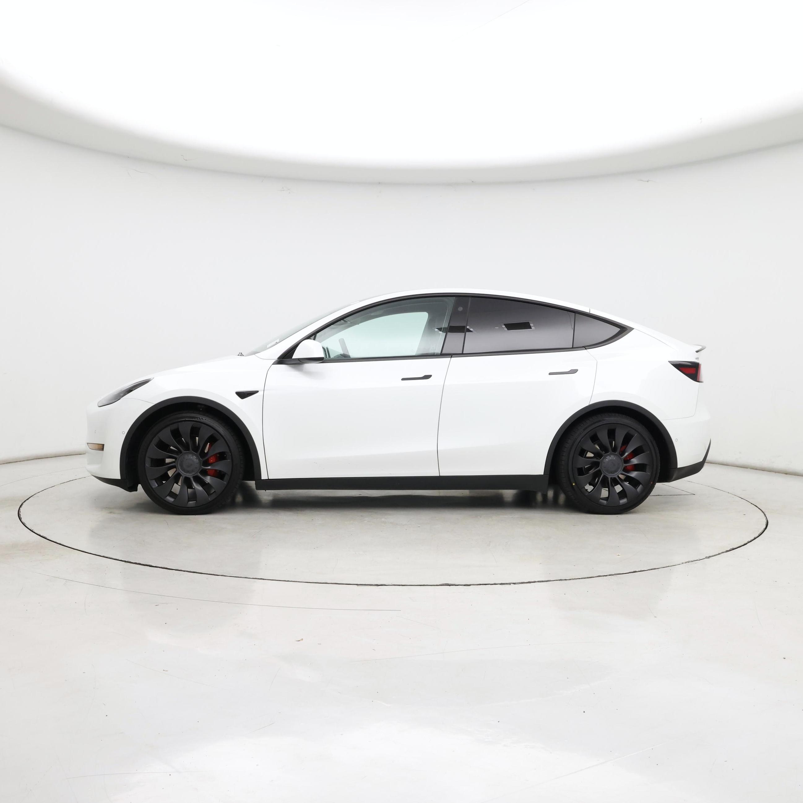 Thumbnail: 2022 Tesla Model Y - 3