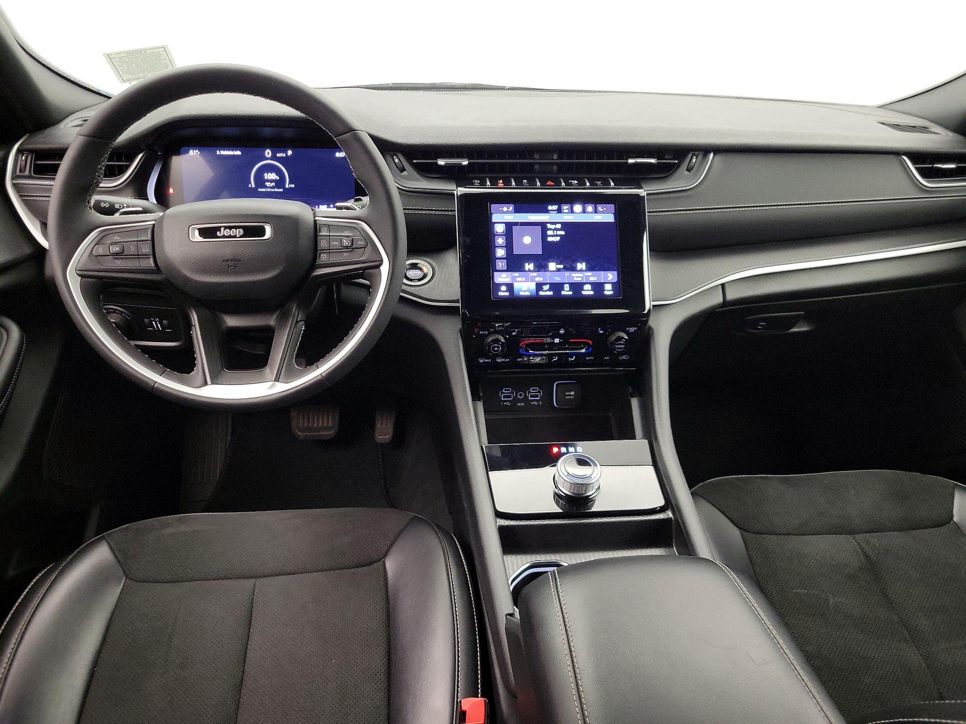 Thumbnail: 2024 Jeep Grand Cherokee L - 9