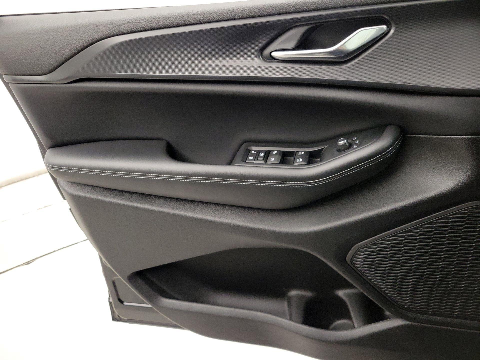 Thumbnail: 2024 Jeep Grand Cherokee L - 12